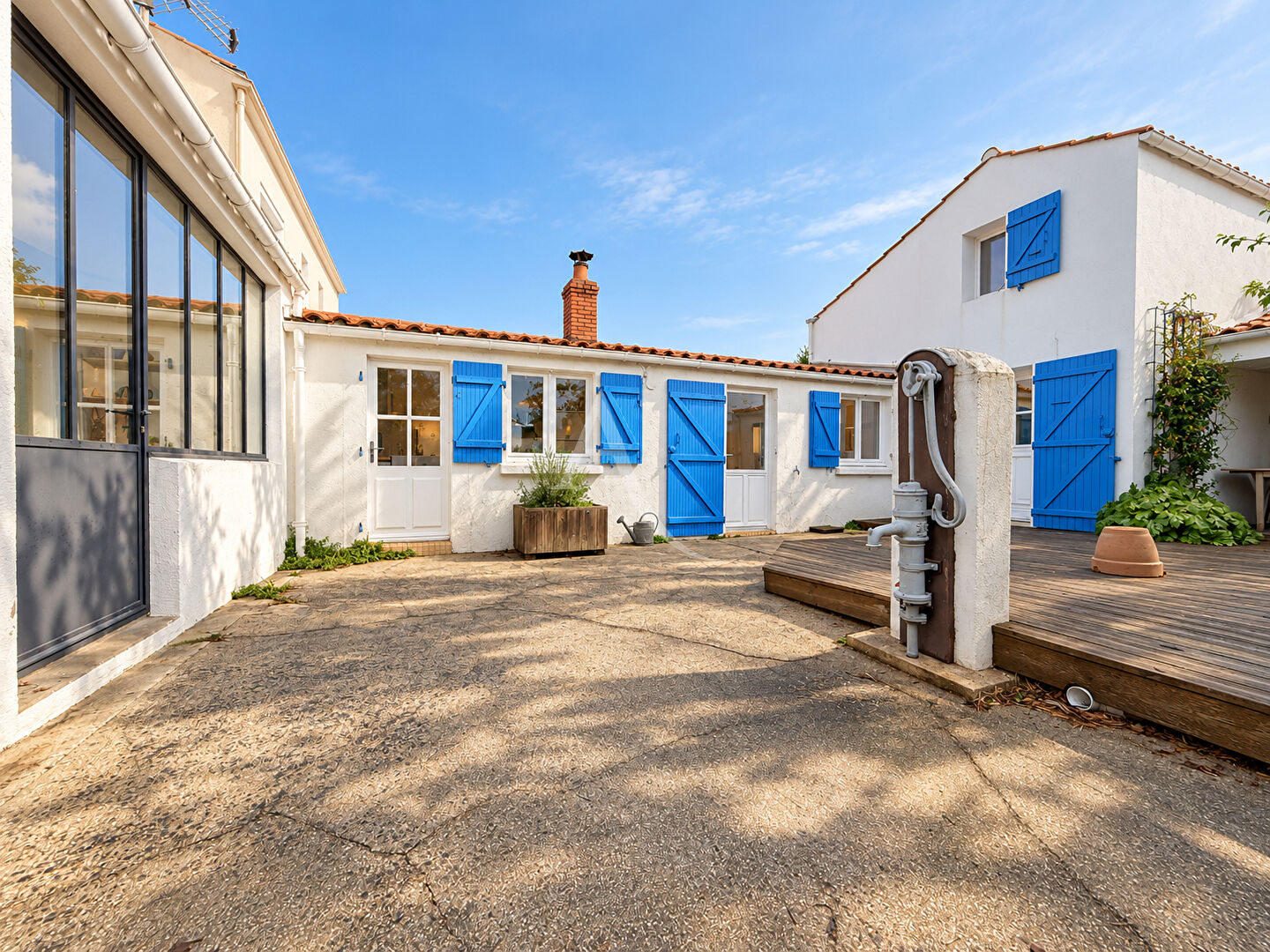 Agence immobilière de L'ADRESSE  IMMO 2000 - L'ADRESSE IMMO 2000 Transaction