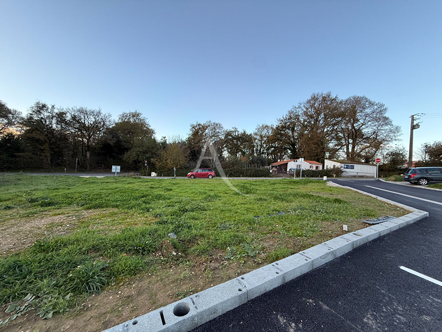 Terrain Saint Maixent Sur Vie 838 m2