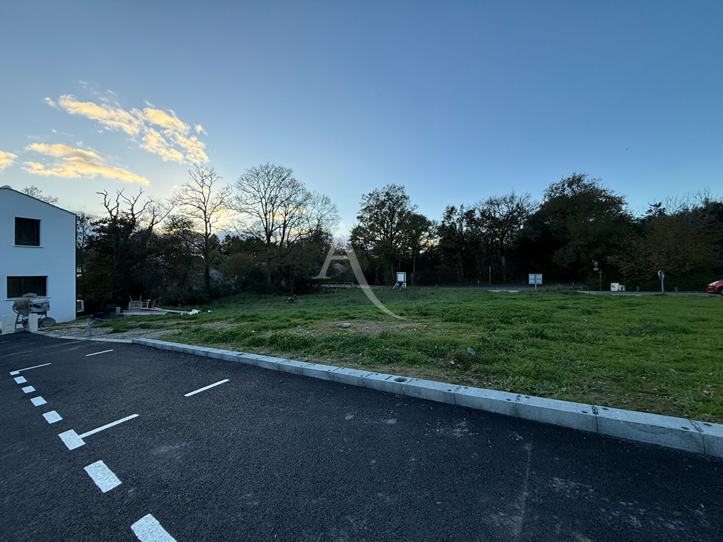 Terrain Saint Maixent Sur Vie 704 m2