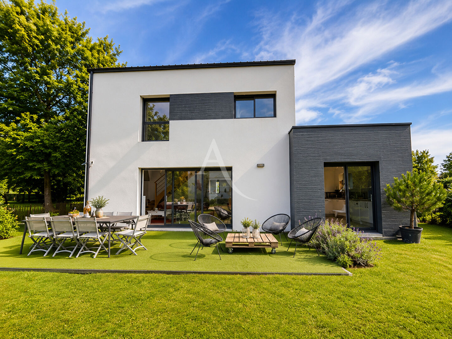Agence immobilière de L'ADRESSE  IMMO 2000 - L'ADRESSE IMMO 2000 Transaction