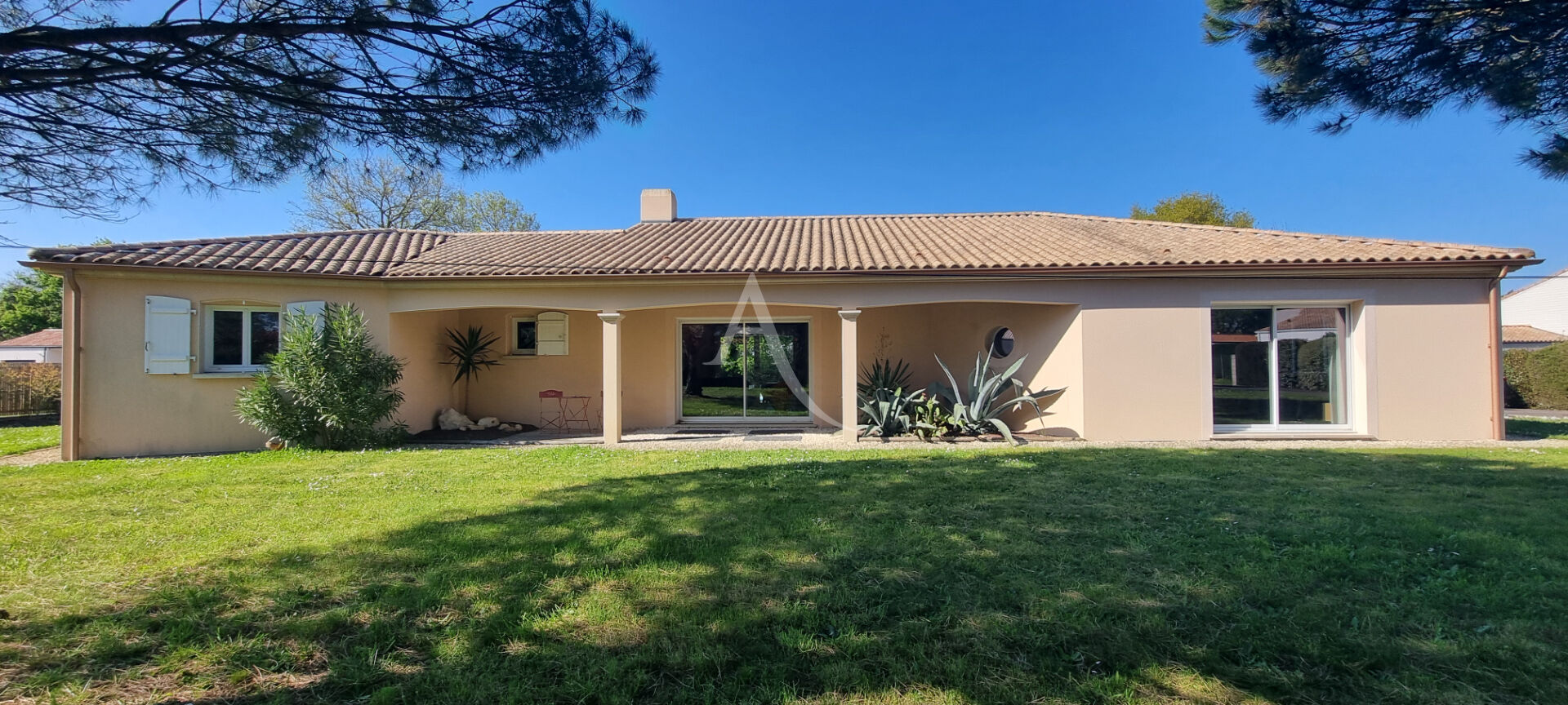 Agence immobilière de L'ADRESSE  IMMO 2000 - L'ADRESSE IMMO 2000 Transaction
