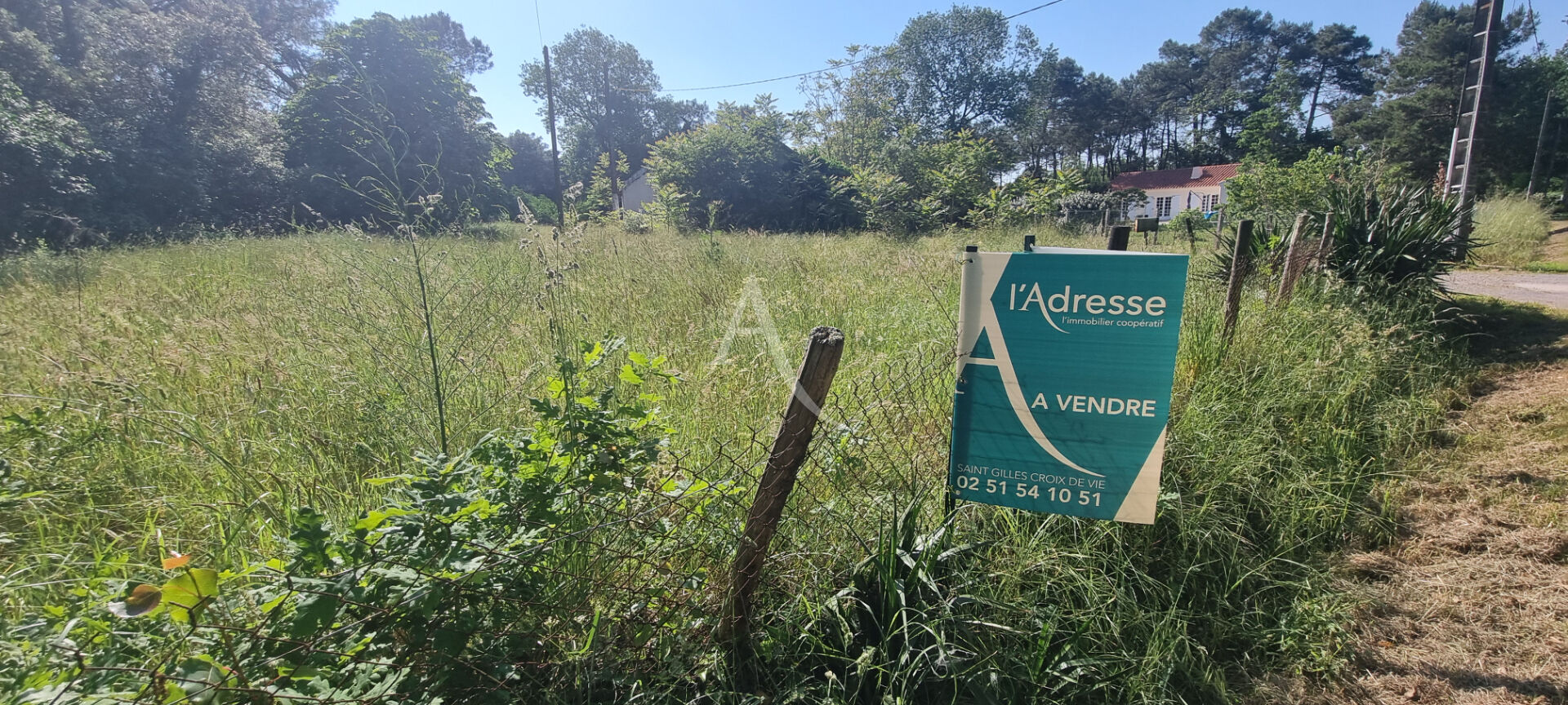 Terrain avec bâtisse ancienne à rénover ? Saint-Hilaire-de-Riez, secteur Fradinière
