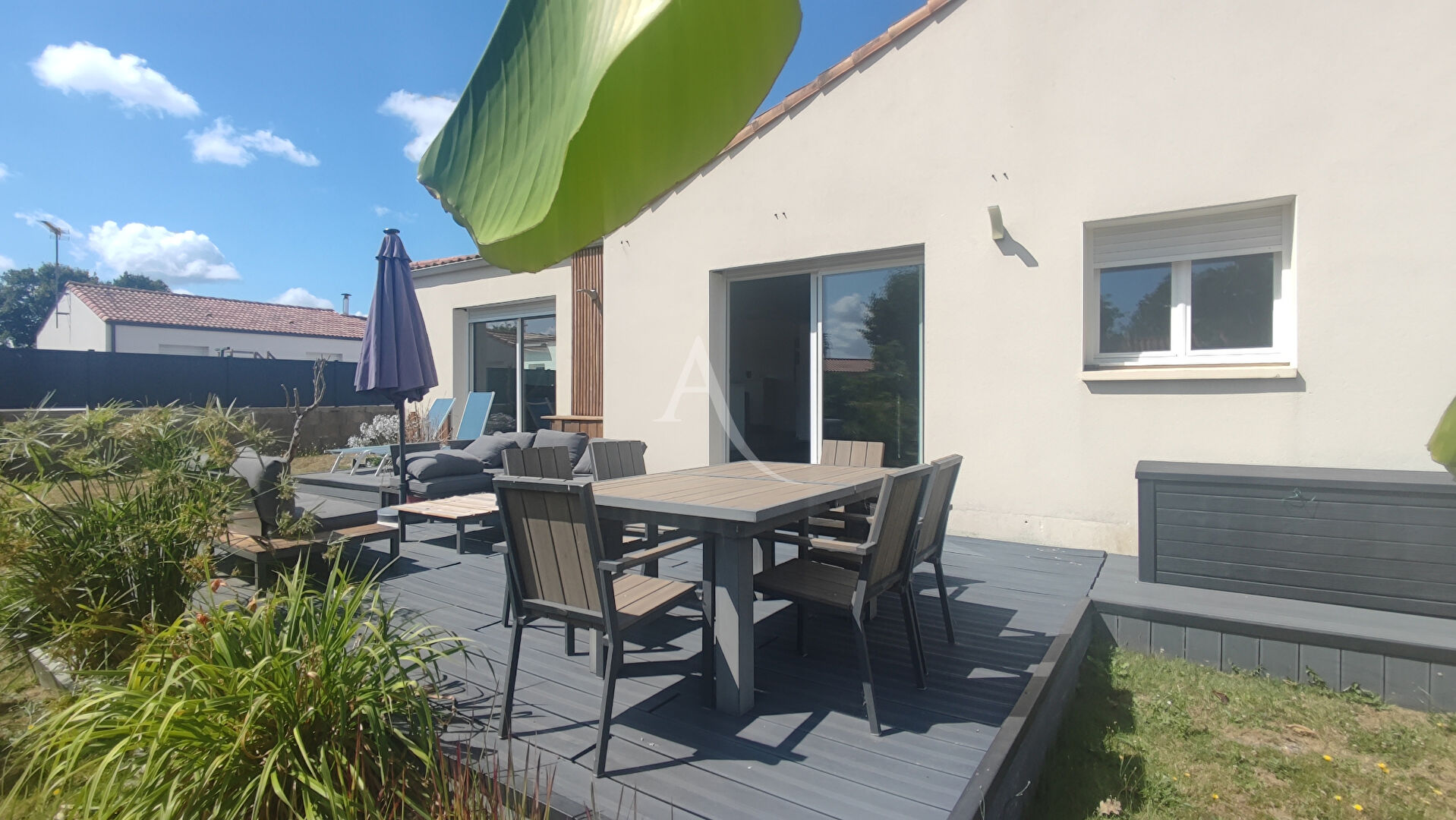 Agence immobilière de SARL L'IMMOBILIERE 2000