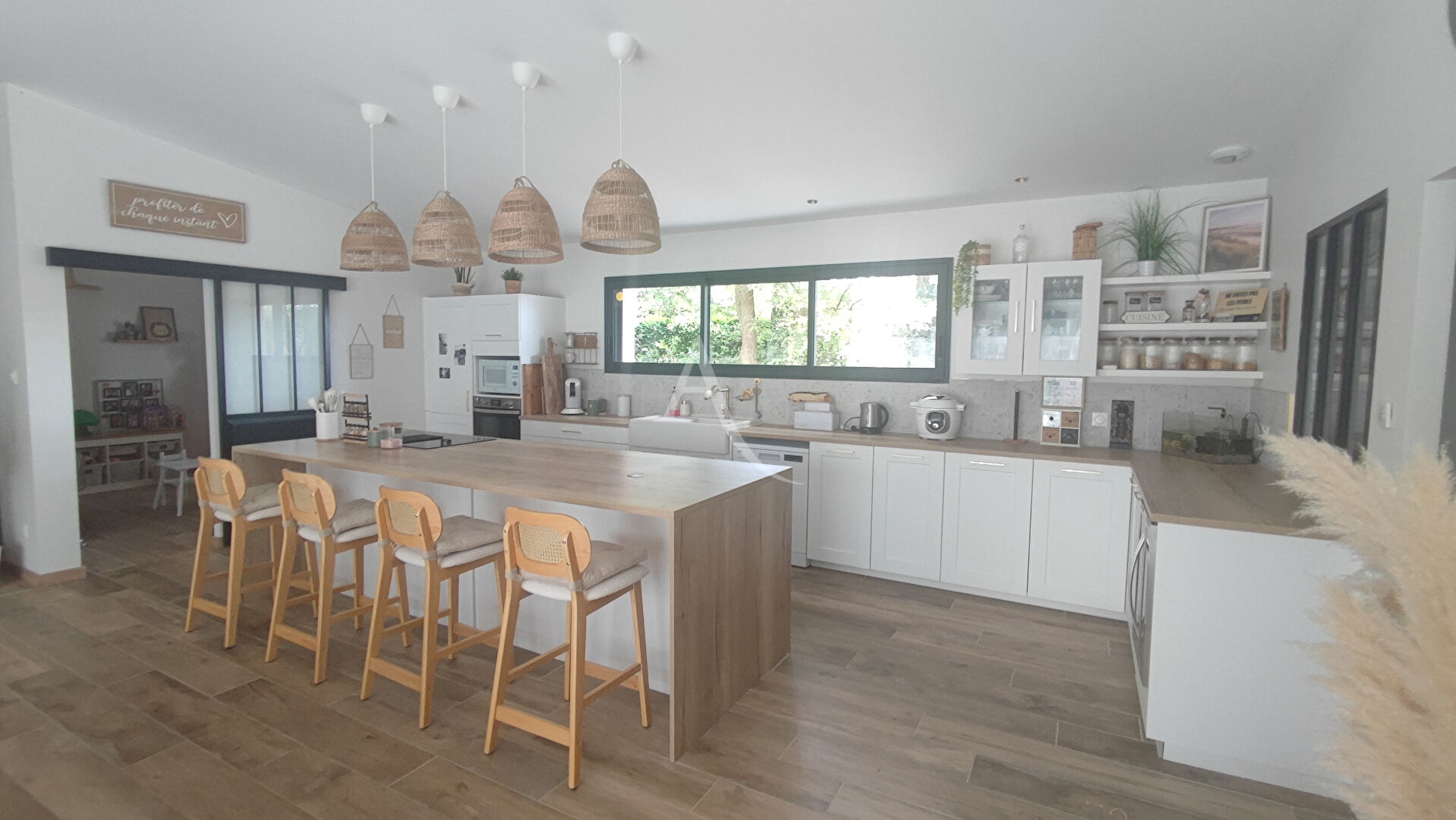 Agence immobilière de SARL L'IMMOBILIERE 2000