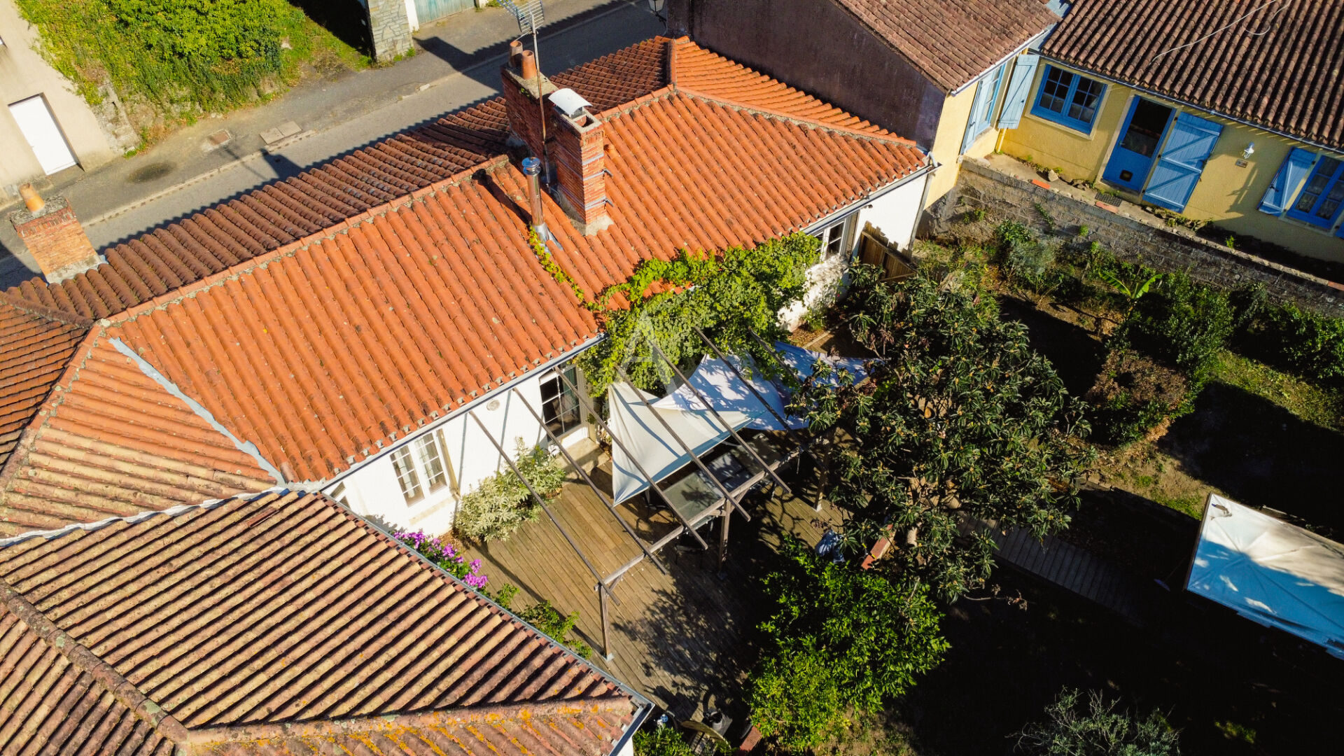 Agence immobilière de SARL L'IMMOBILIERE 2000