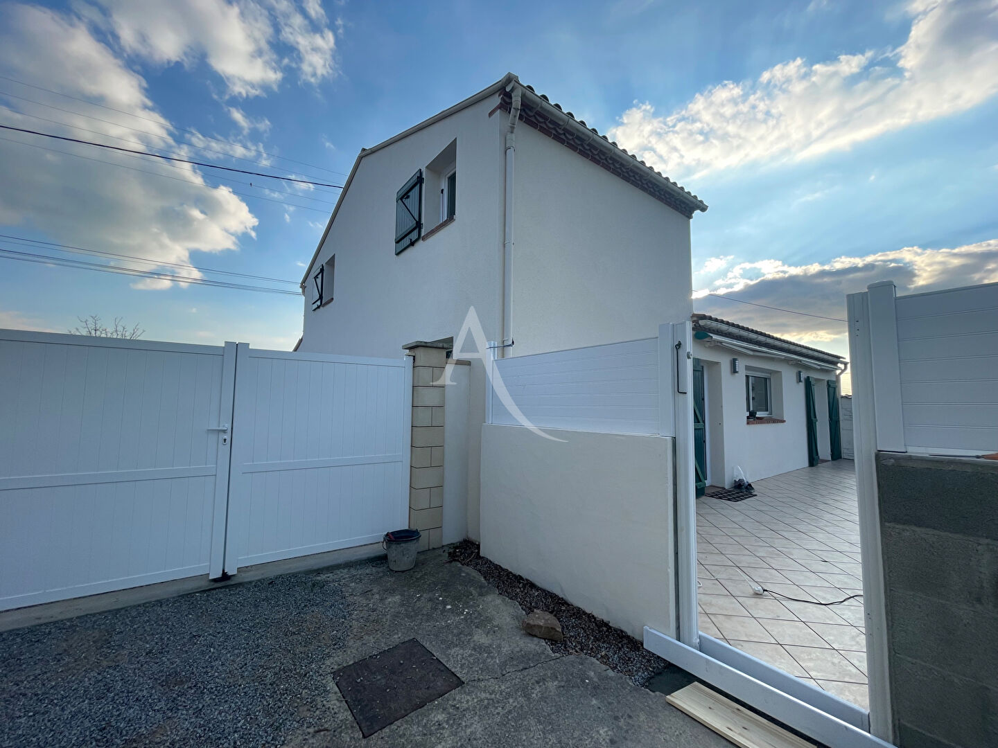 Agence immobilière de L'ADRESSE  IMMO 2000 - L'ADRESSE IMMO 2000 Transaction