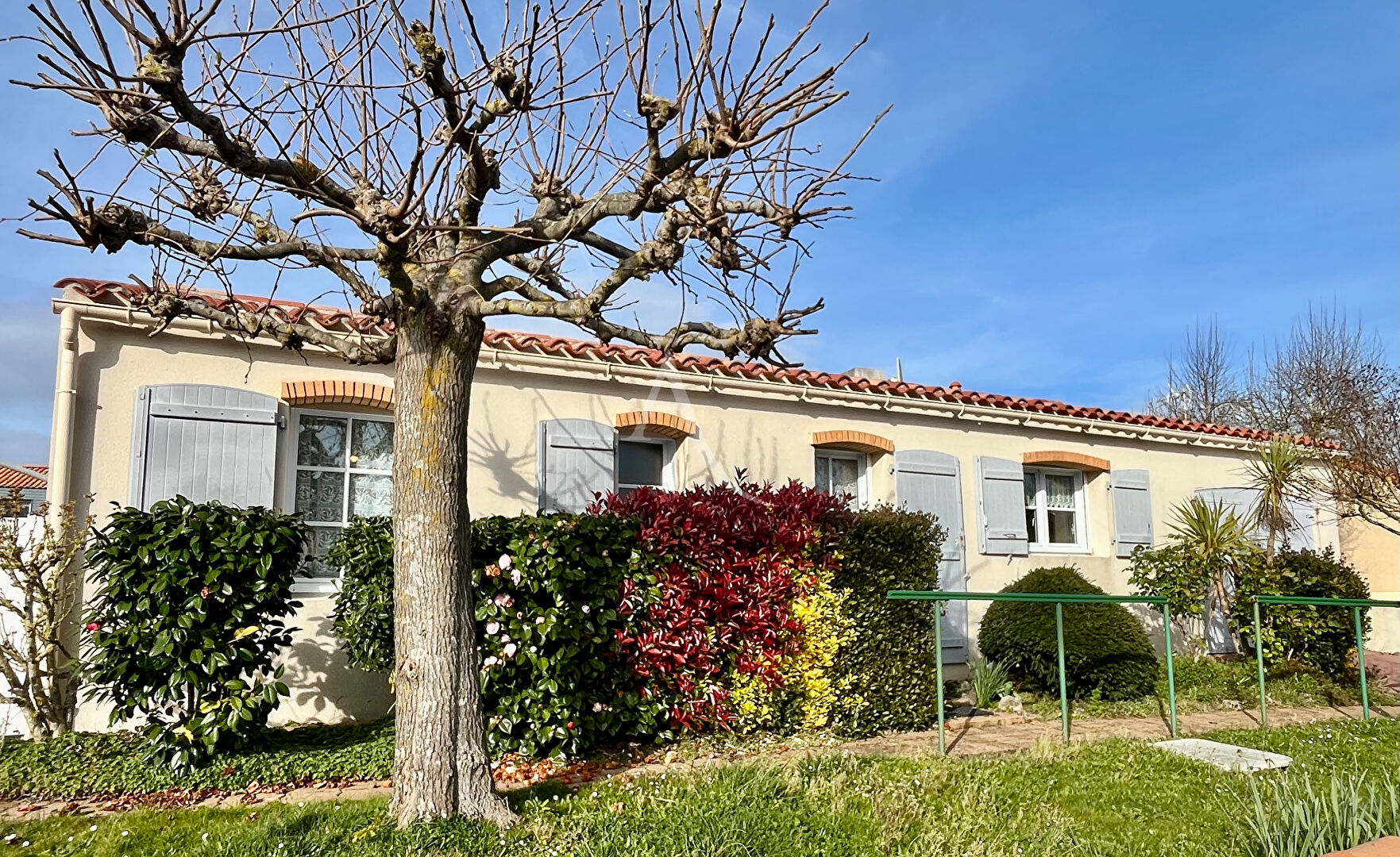 Agence immobilière de L'ADRESSE  IMMO 2000 - L'ADRESSE IMMO 2000 Transaction