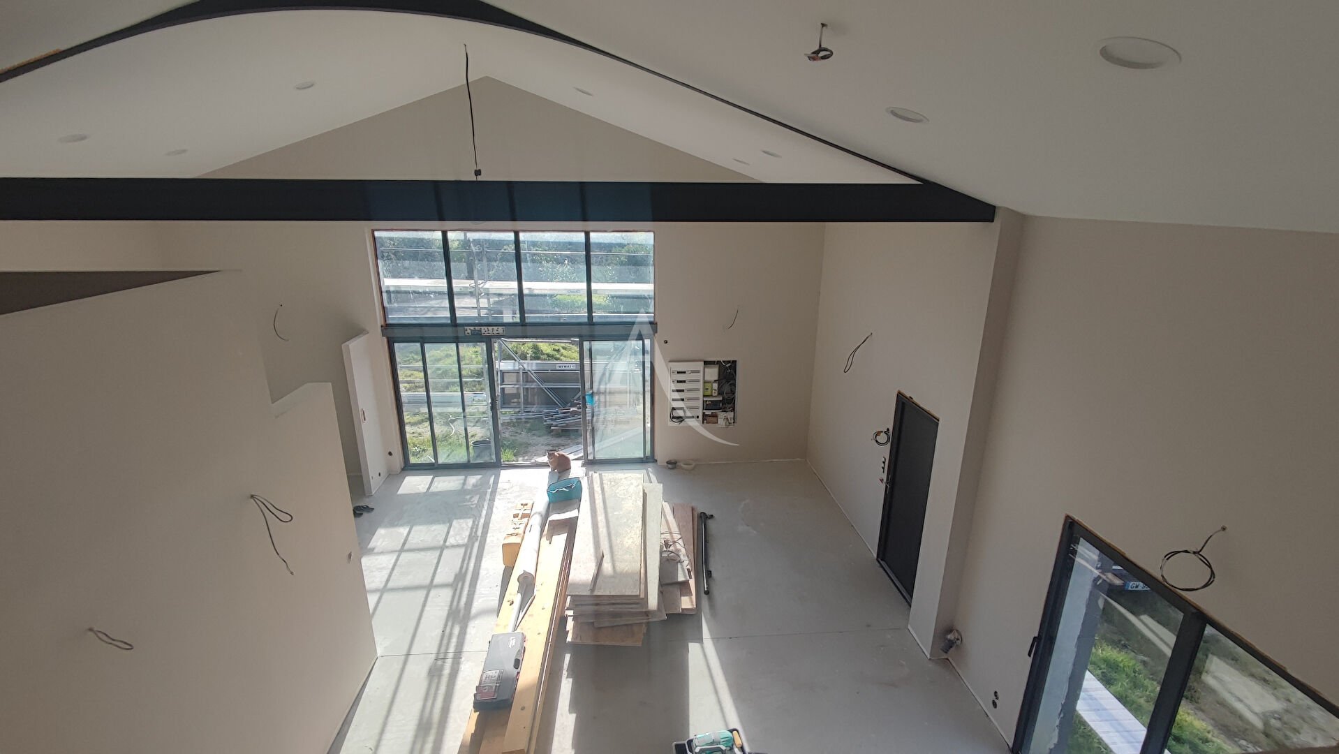 Agence immobilière de SARL L'IMMOBILIERE 2000