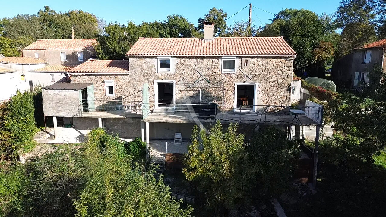 Maison de campagne 114m² à vendre à La Chapelle Palluau