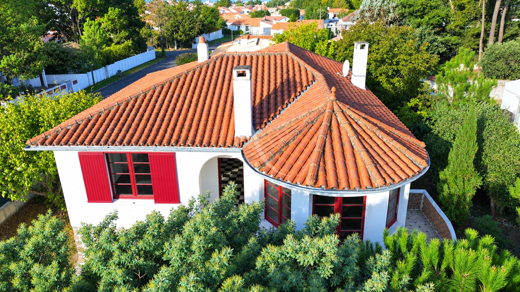 Agence immobilière de L'ADRESSE  IMMO 2000 - L'ADRESSE IMMO 2000 Transaction