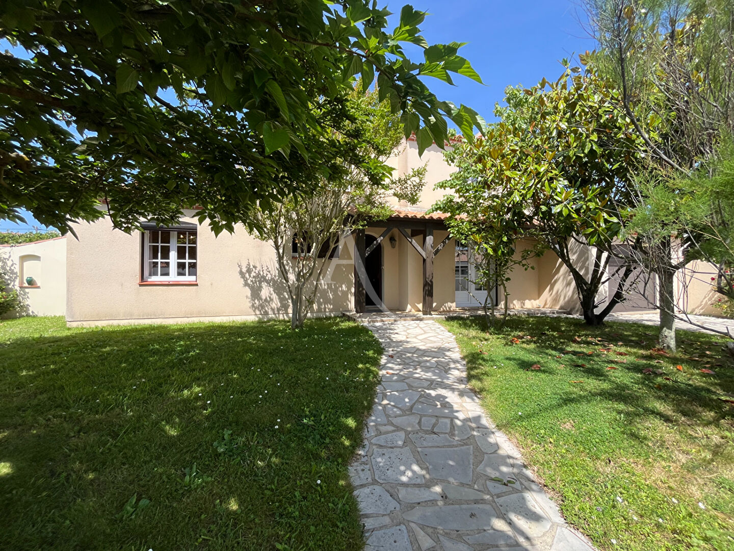 Agence immobilière de L'ADRESSE  IMMO 2000 - L'ADRESSE IMMO 2000 Transaction