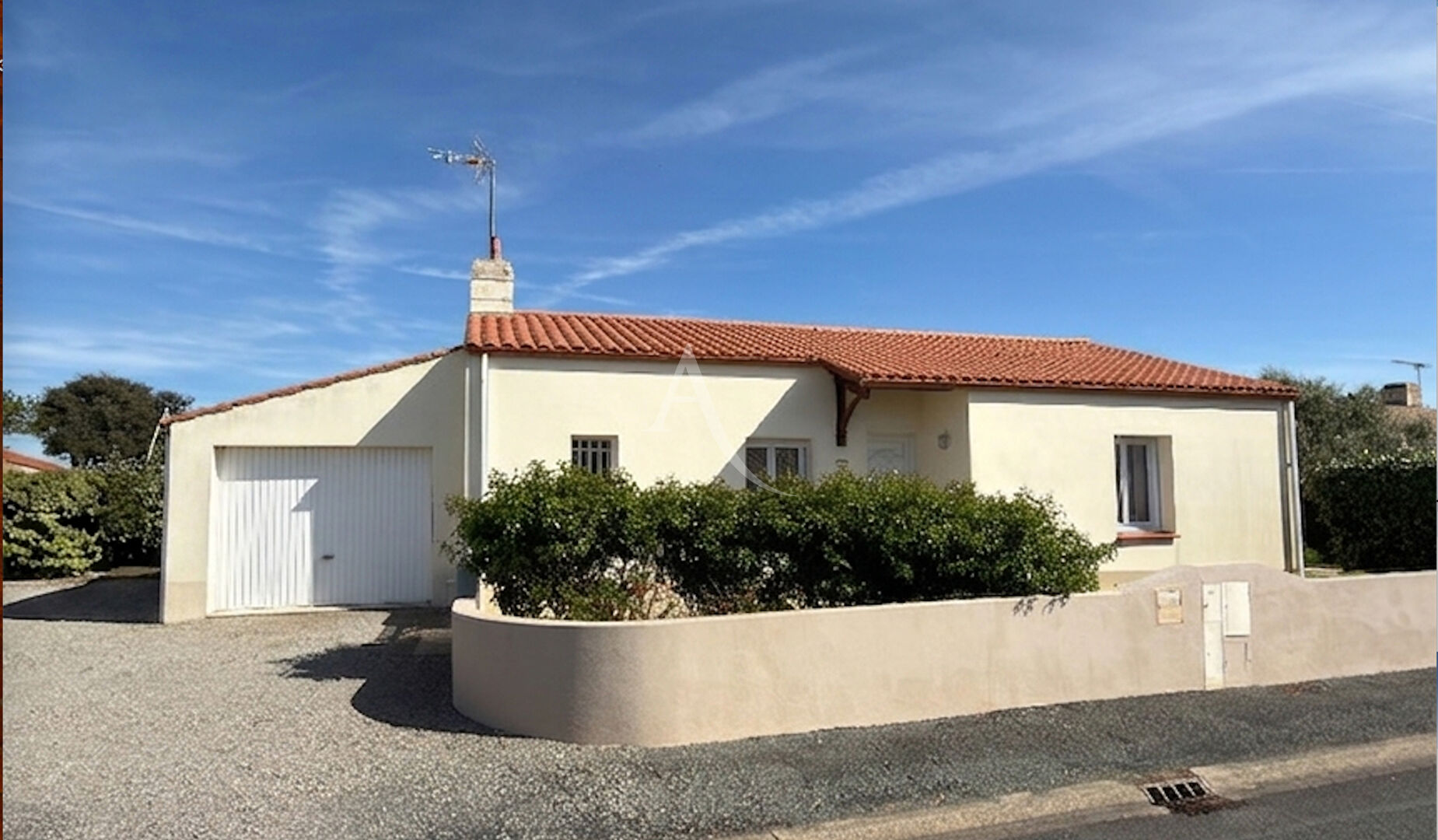 Agence immobilière de L'ADRESSE  IMMO 2000 - L'ADRESSE IMMO 2000 Transaction