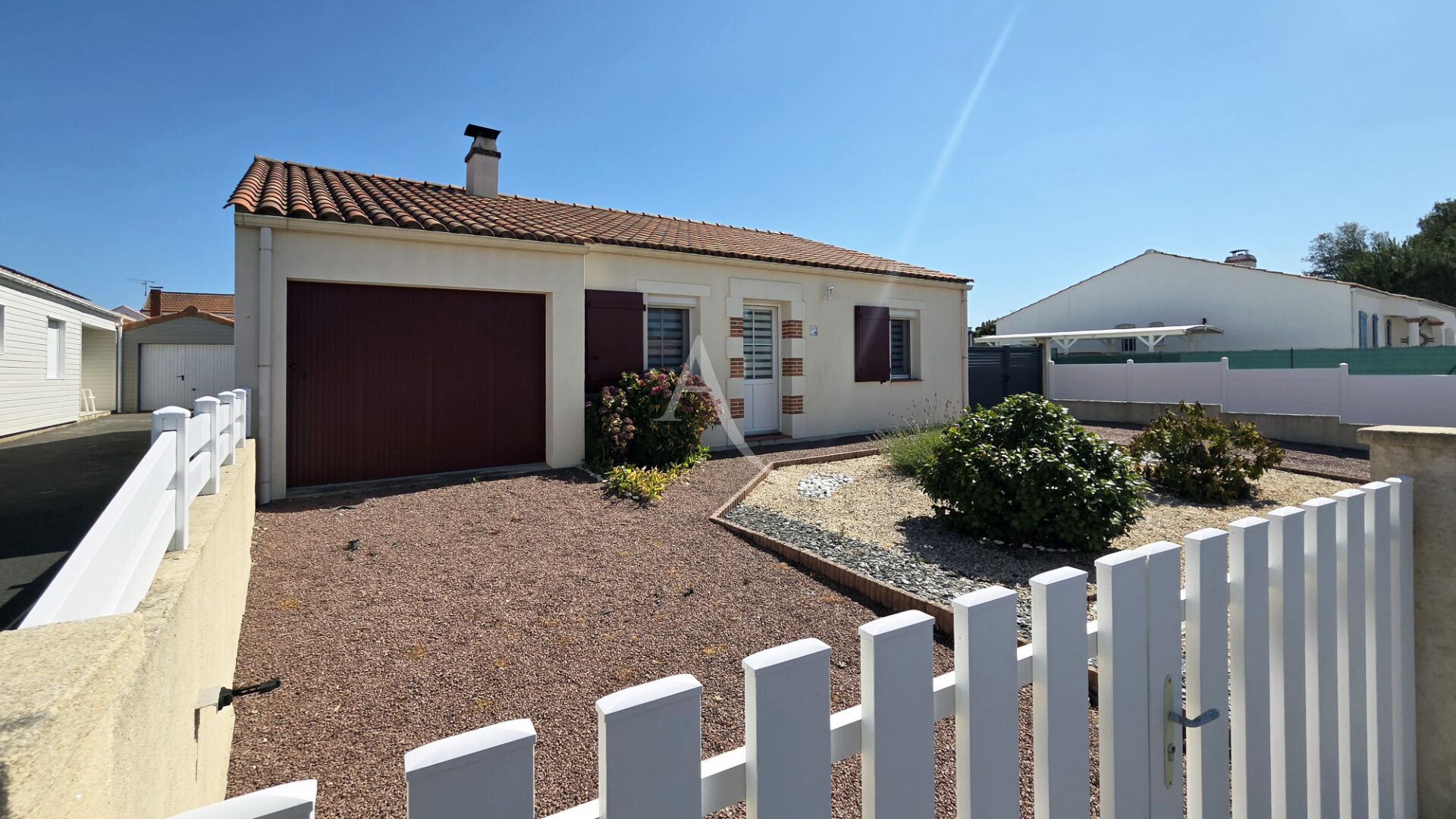 Agence immobilière de L'ADRESSE  IMMO 2000 - L'ADRESSE IMMO 2000 Transaction