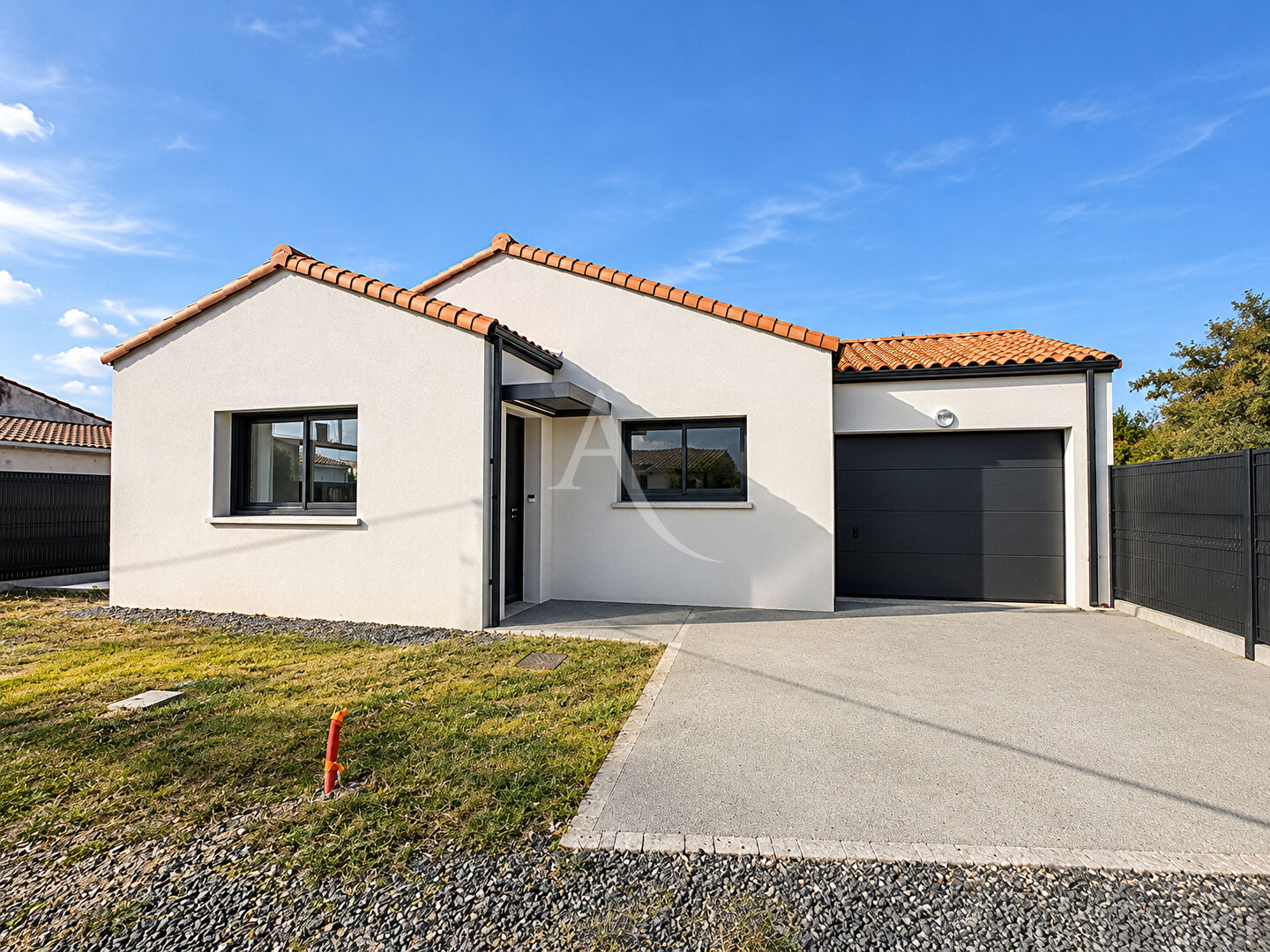 Agence immobilière de L'ADRESSE  IMMO 2000 - L'ADRESSE IMMO 2000 Transaction