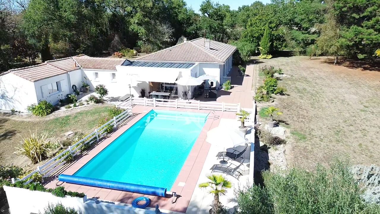 Agence immobilière de SARL L'IMMOBILIERE 2000