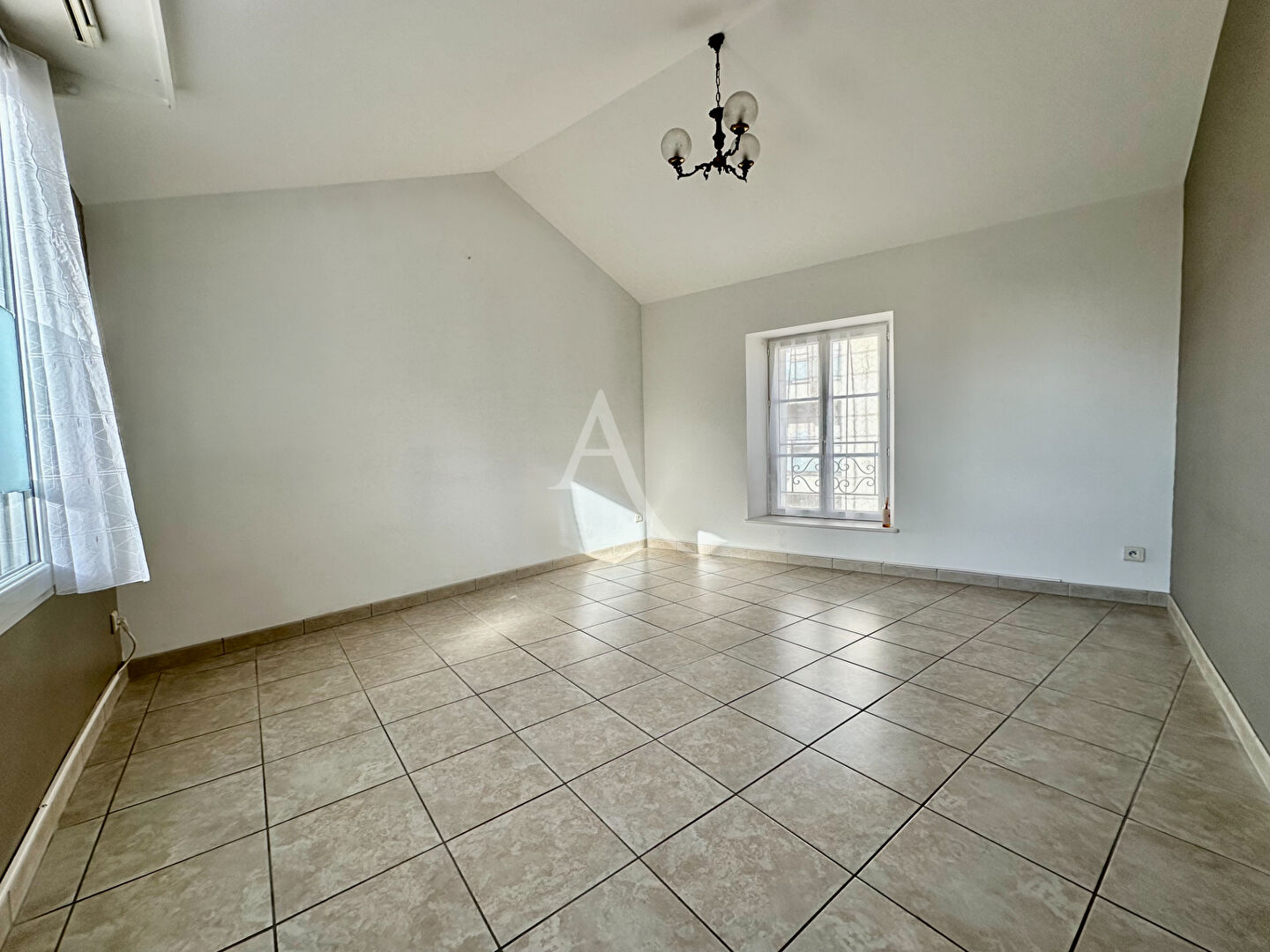 Photo Appartement 2 chambres centre ville SAINT GILLES CROIX DE VIE image 3/6