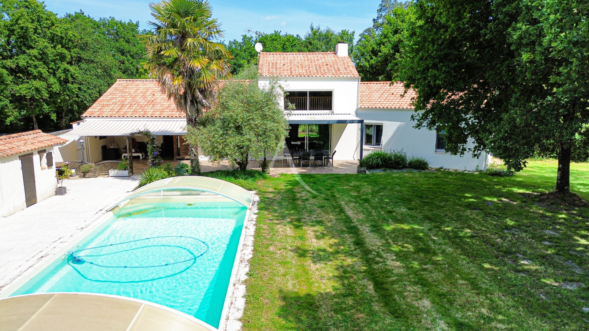 Photo Propriété Le Fenouiller 5 Chambres image 1/6