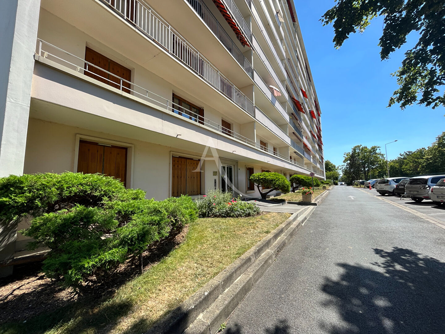 Agence immobilière de L'Adresse DREUX IMMOBILIER - DREUX IMMOBILIER