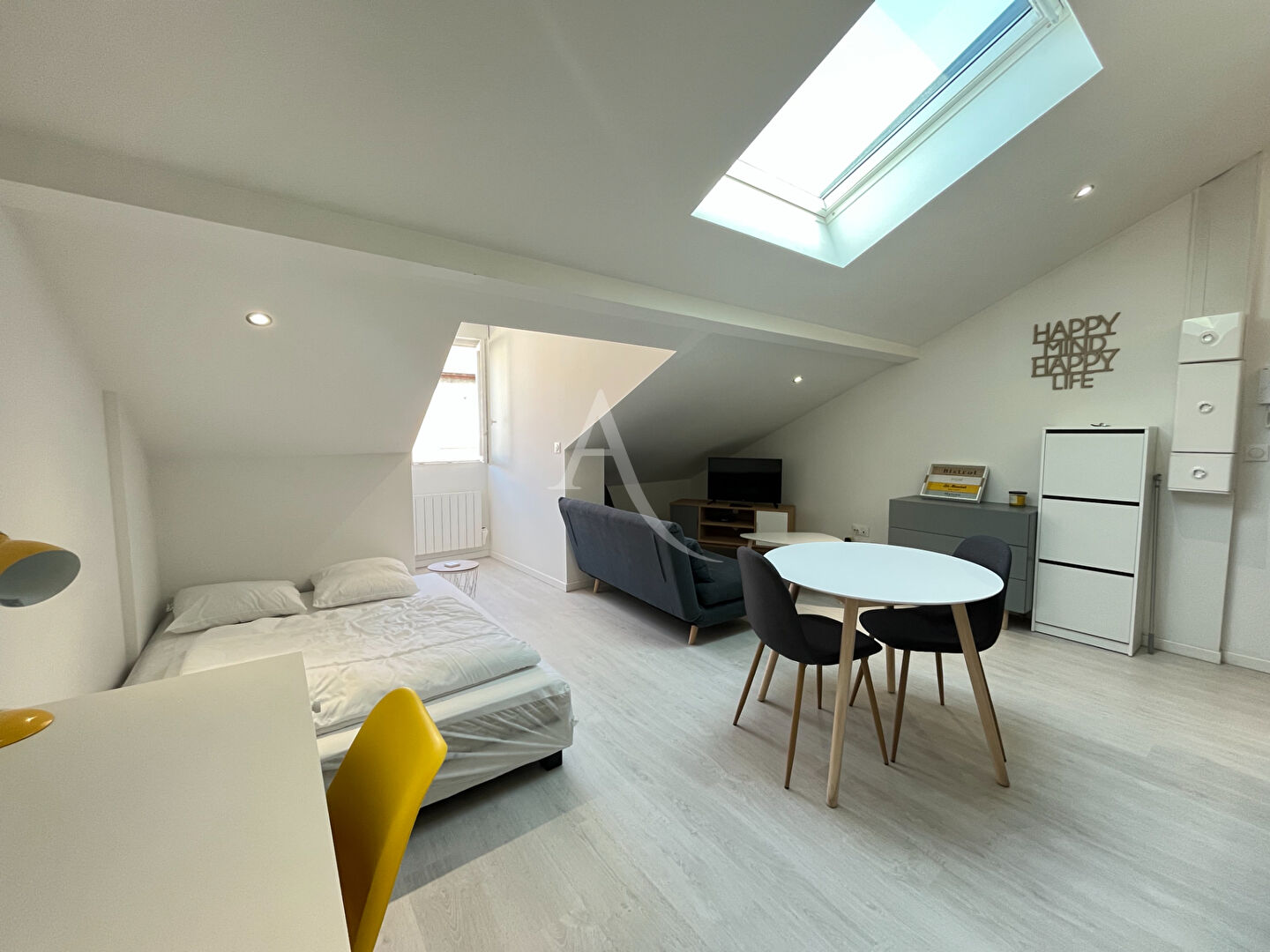 Photo TYPE 1 MEUBLÉ, REIMS - GARE CENTRE image 2/6