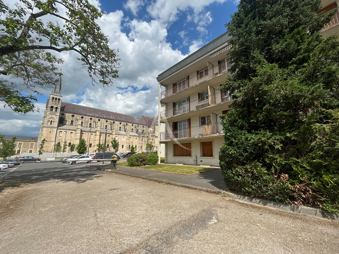 Agence immobilière de L'Adresse DREUX IMMOBILIER - DREUX IMMOBILIER