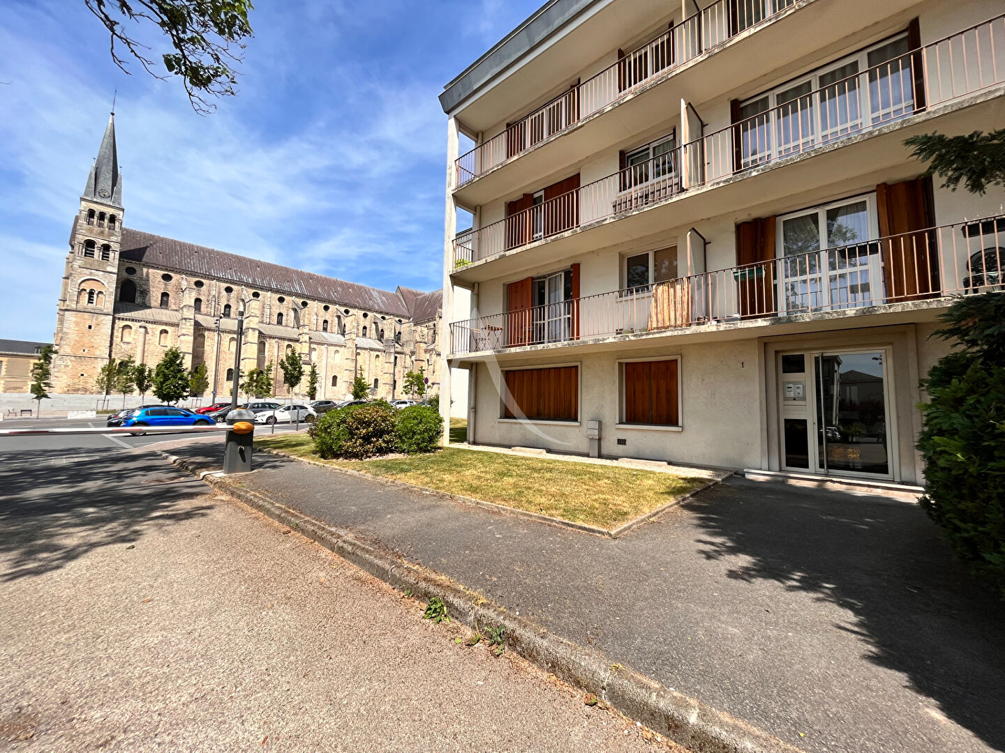 Agence immobilière de L'Adresse DREUX IMMOBILIER - DREUX IMMOBILIER