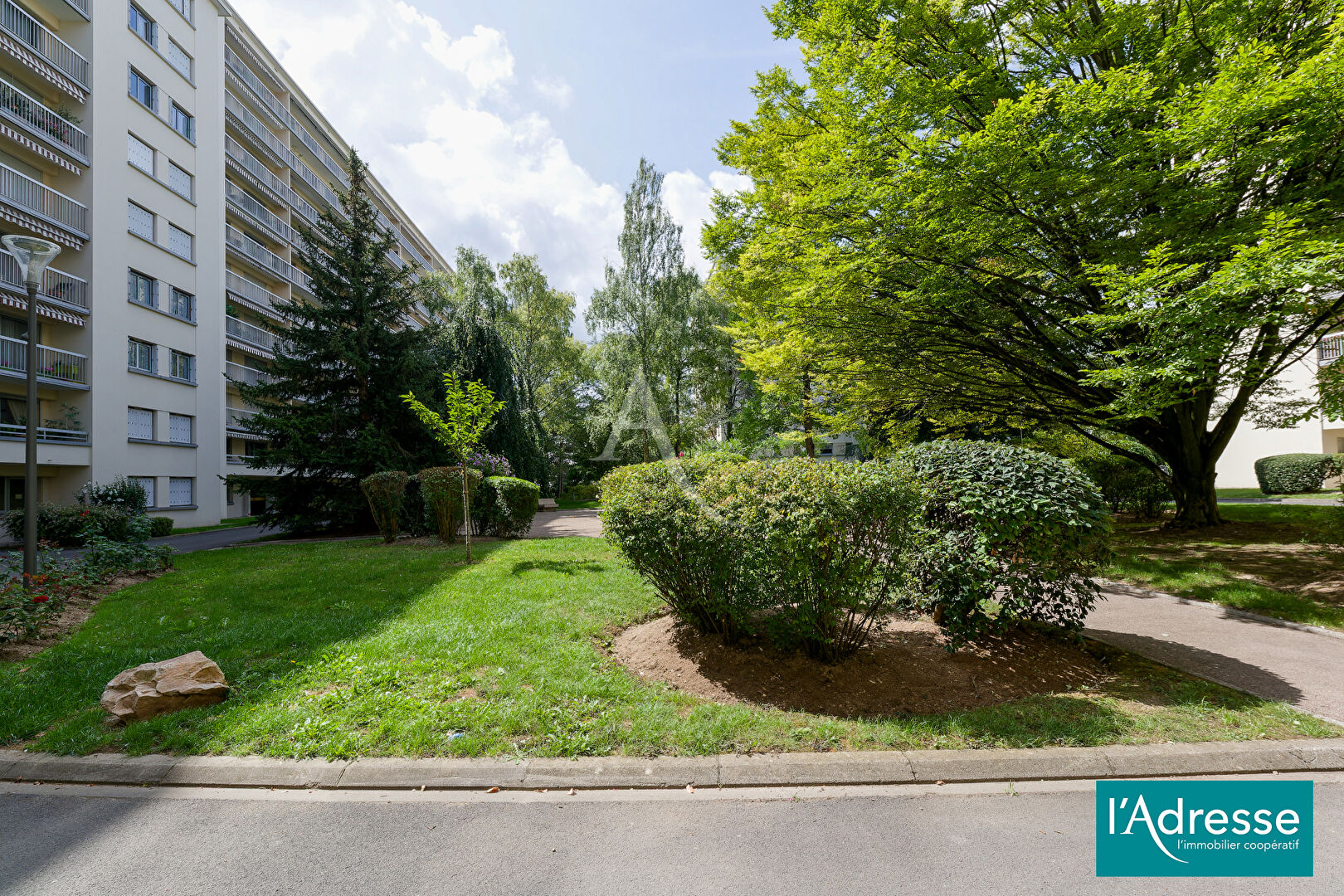 Agence immobilière de L'Adresse DREUX IMMOBILIER - DREUX IMMOBILIER