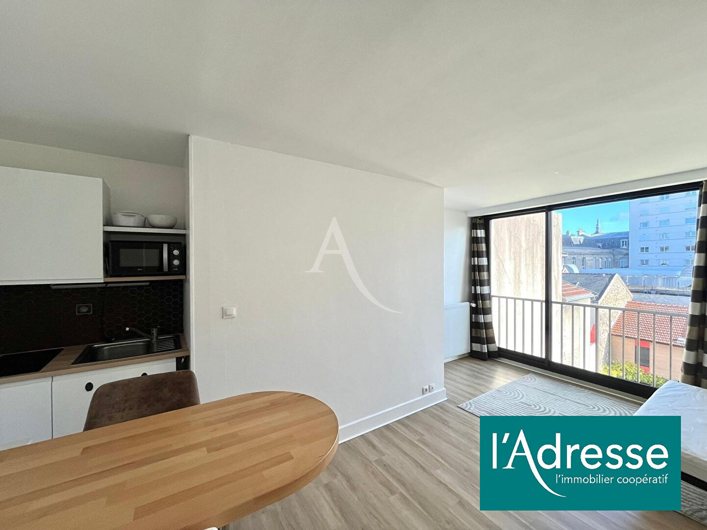 Agence immobilière de L'Adresse DREUX IMMOBILIER - DREUX IMMOBILIER