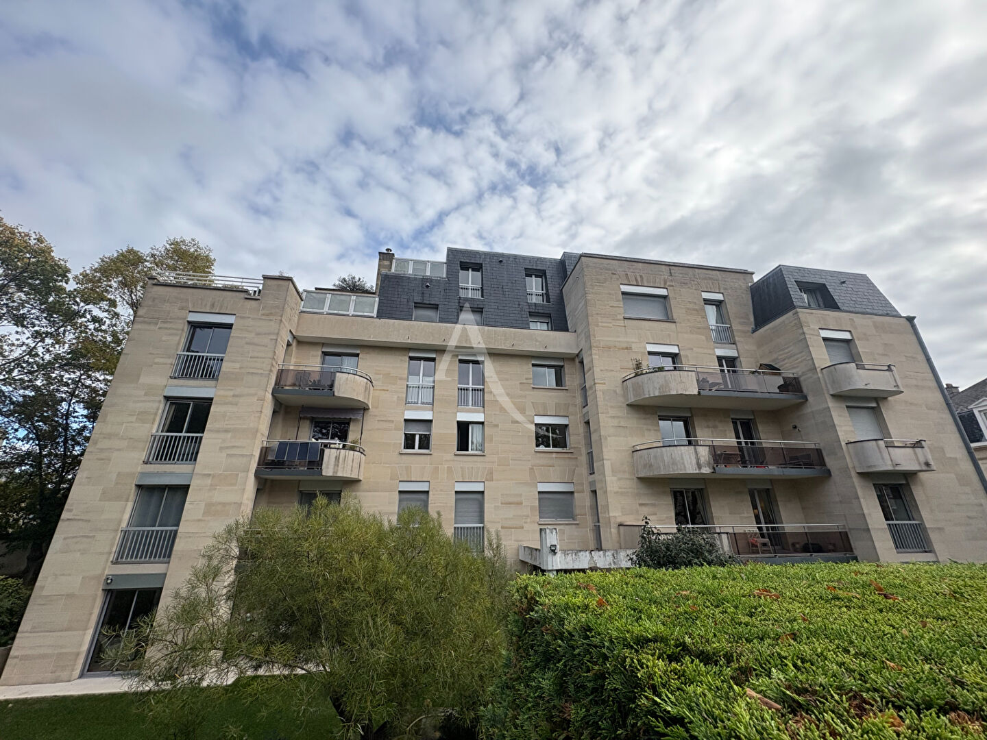 Agence immobilière de L'Adresse DREUX IMMOBILIER - DREUX IMMOBILIER