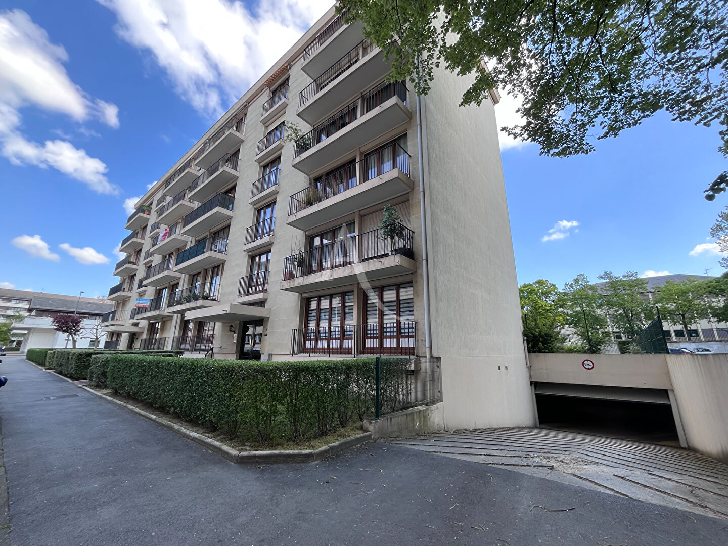 Agence immobilière de L'Adresse DREUX IMMOBILIER - DREUX IMMOBILIER