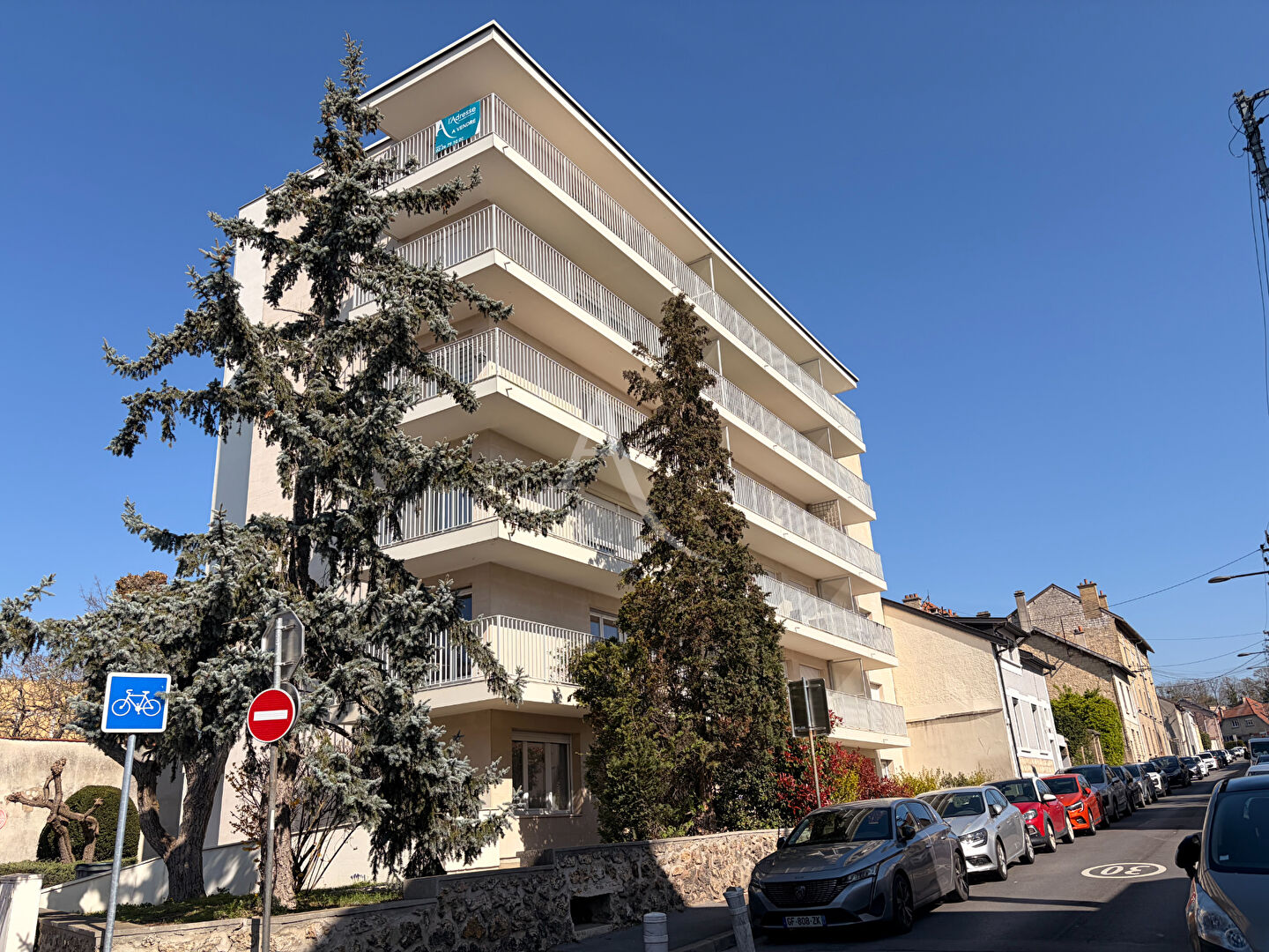 Agence immobilière de L'Adresse DREUX IMMOBILIER - DREUX IMMOBILIER