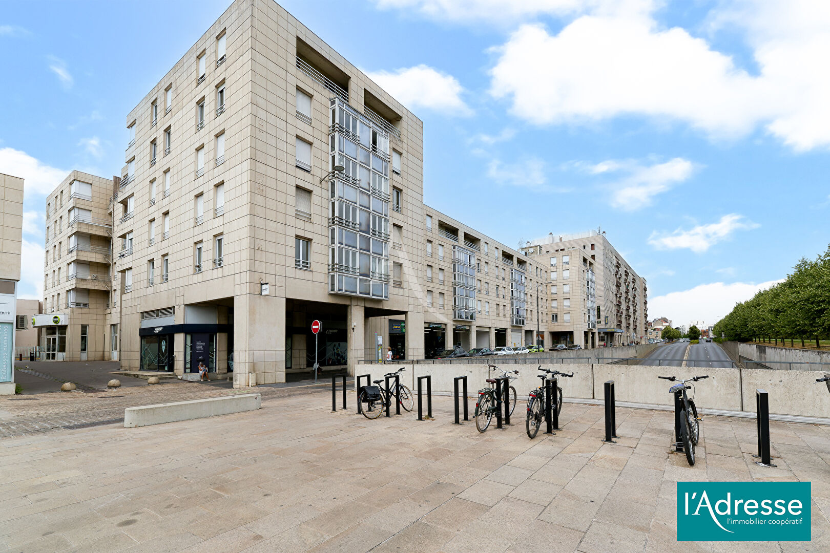 Agence immobilière de L'Adresse DREUX IMMOBILIER - DREUX IMMOBILIER