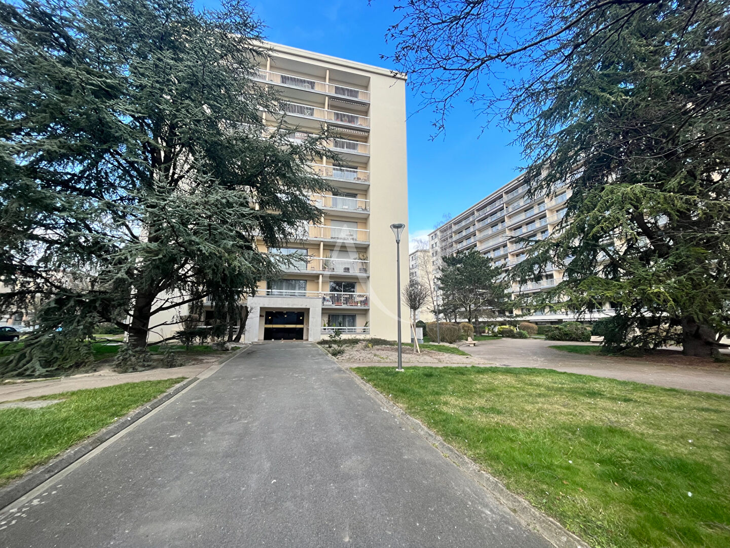 Apartment 2 pièces · 57.00 m² à REIMS