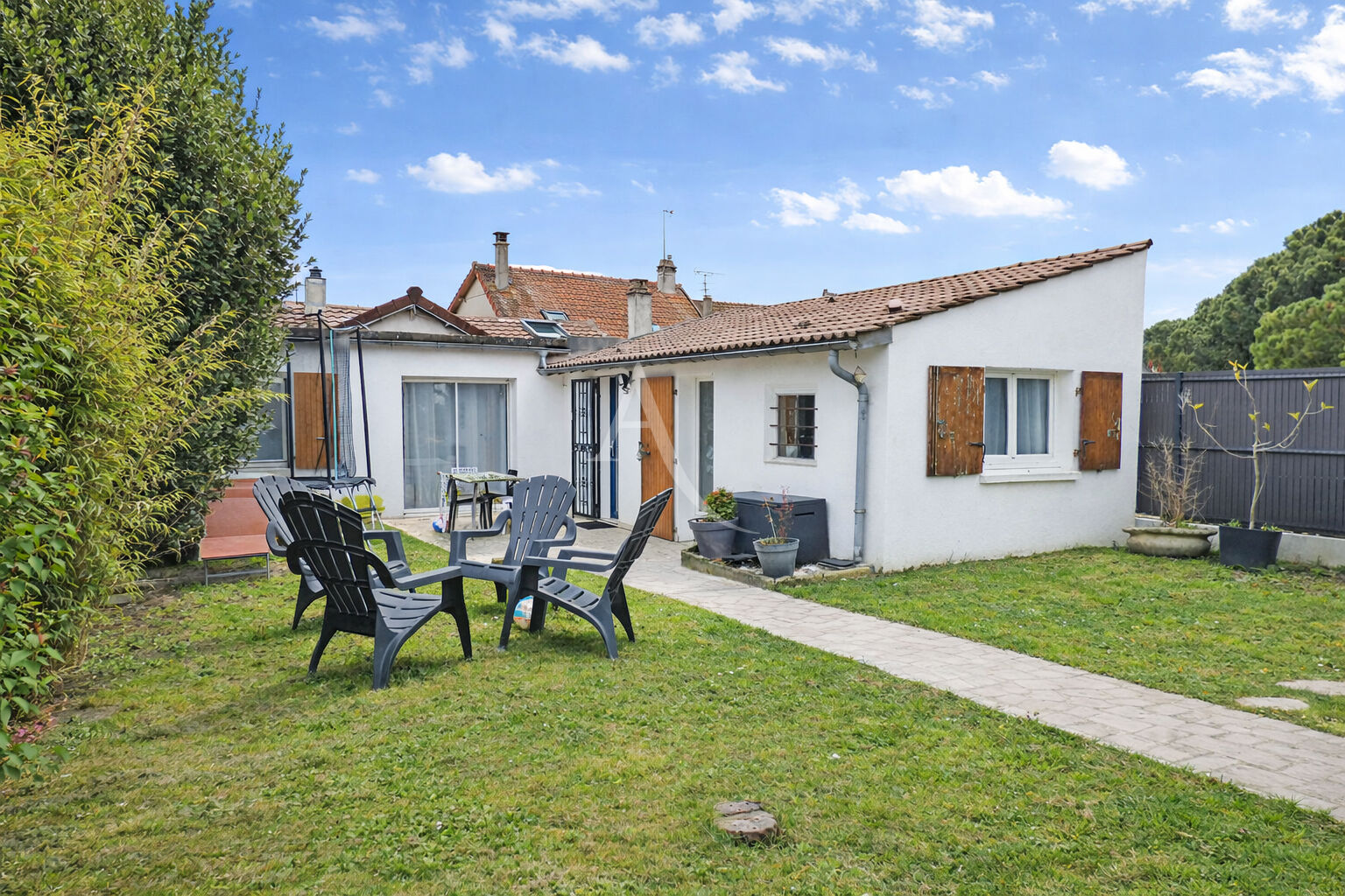 Agence immobilière de L'Adresse  SOPATRIM - L'ADRESSE SOPATRIM