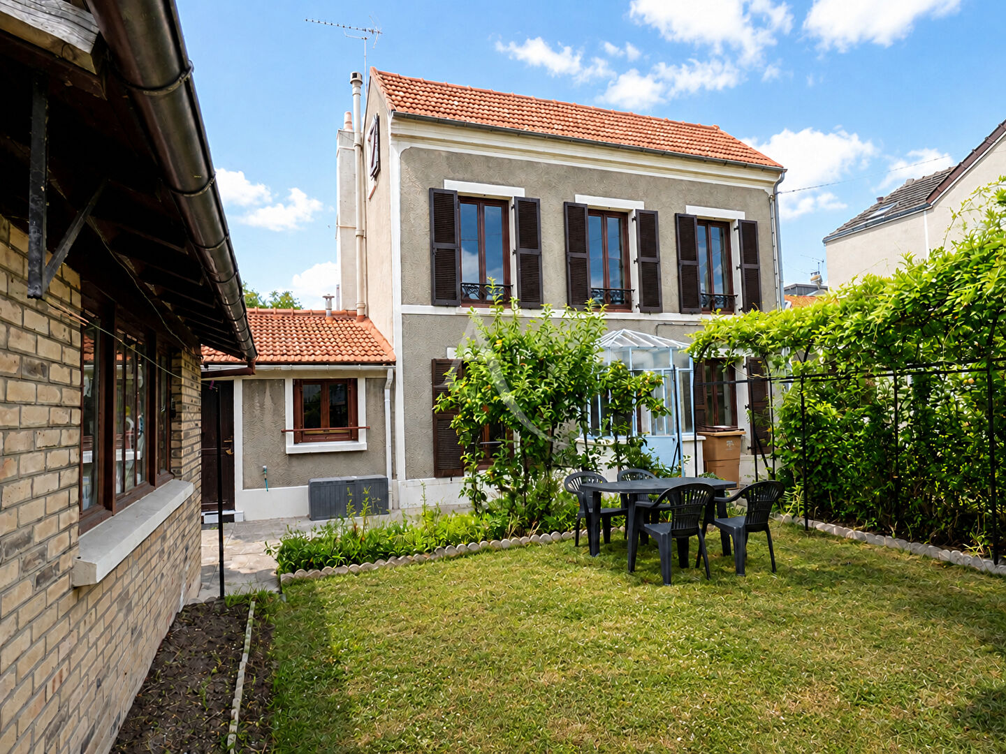 Agence immobilière de L'Adresse  SOPATRIM - L'ADRESSE SOPATRIM