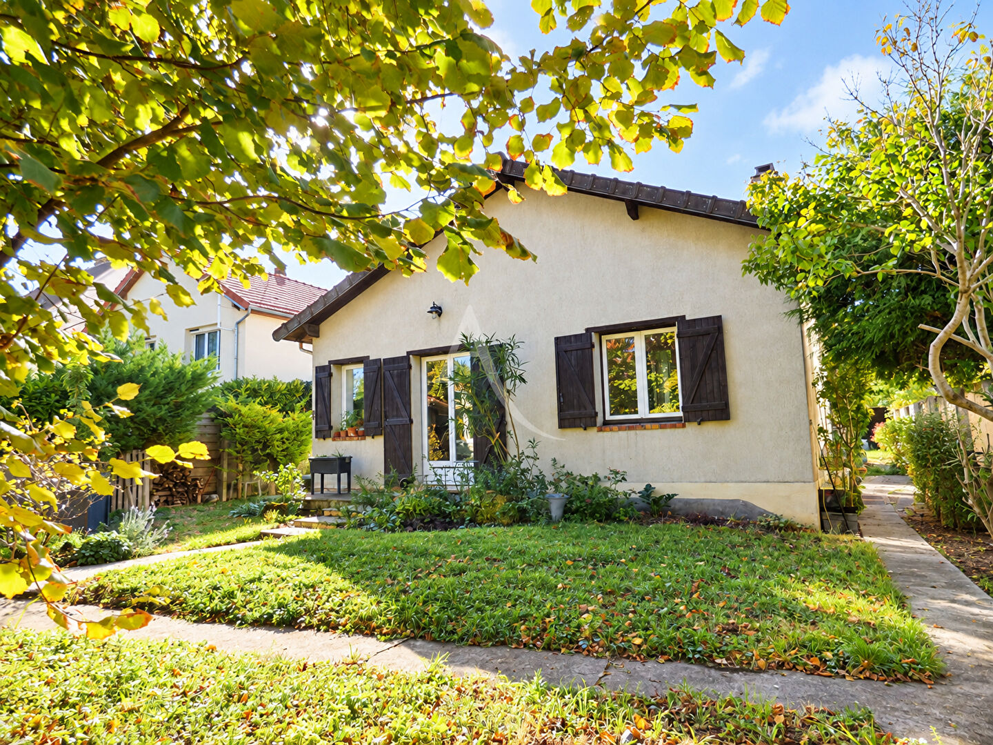 Agence immobilière de L'Adresse  SOPATRIM - L'ADRESSE SOPATRIM