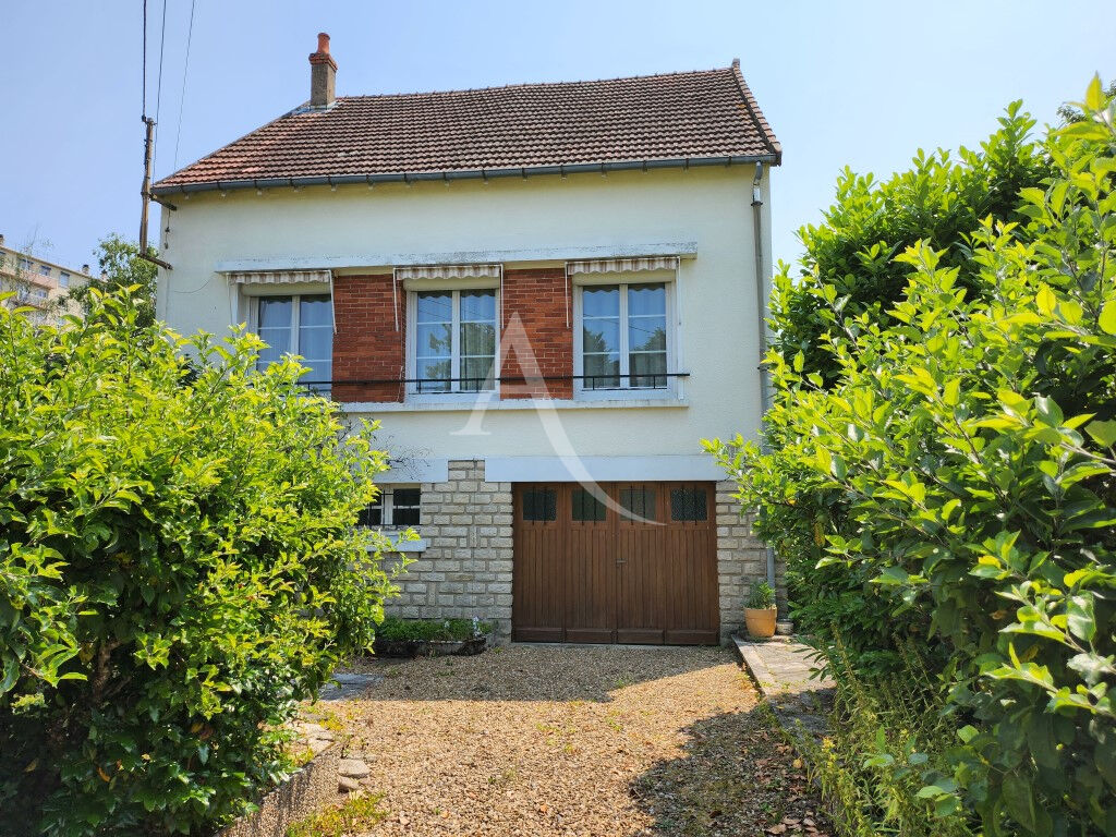 Photo EN VENTE - NEVERS - Maison  4 chambres sur sous-sol  terrain image 1/6