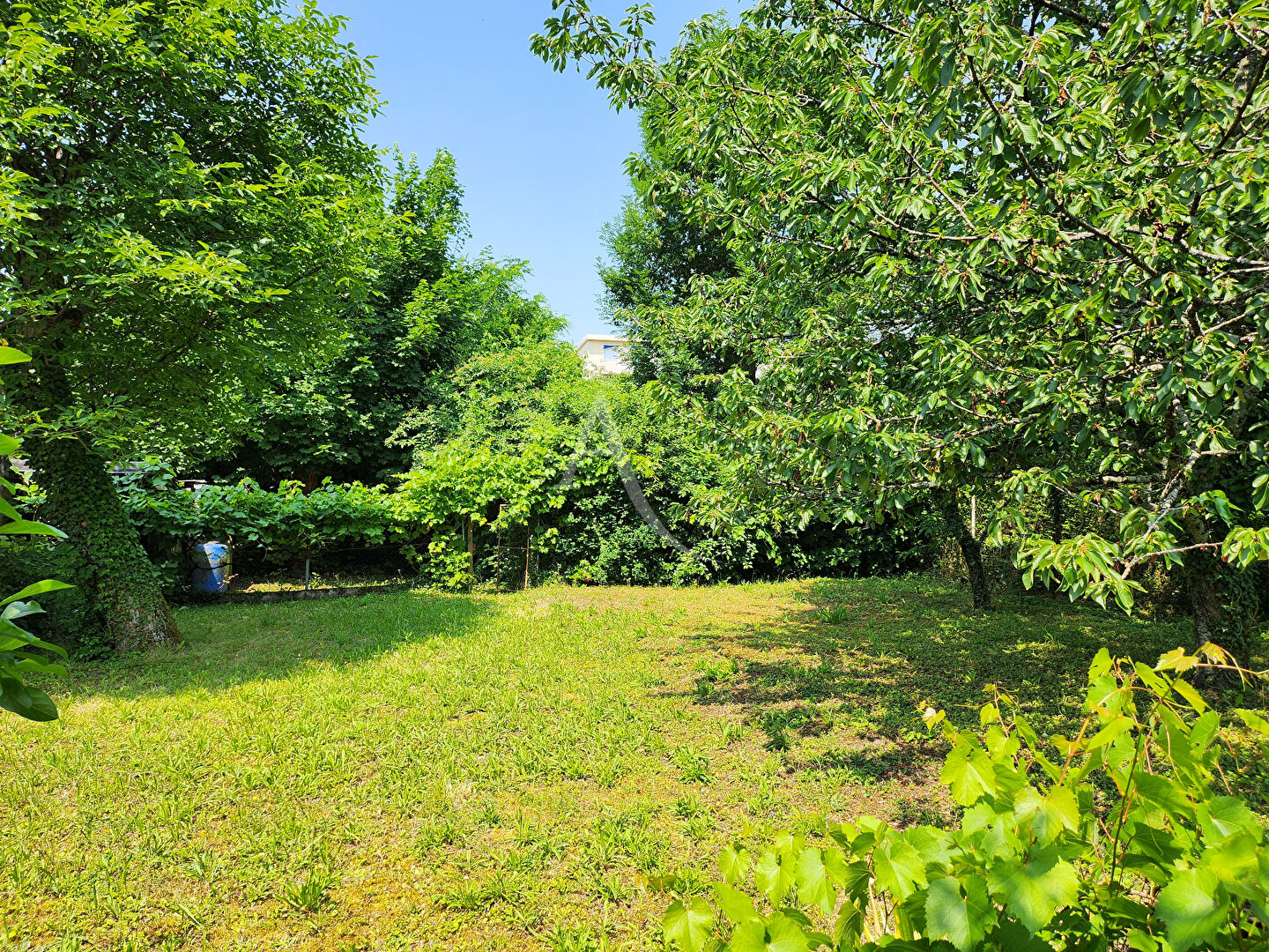 Photo EN VENTE - NEVERS - Maison  4 chambres sur sous-sol  terrain image 2/6