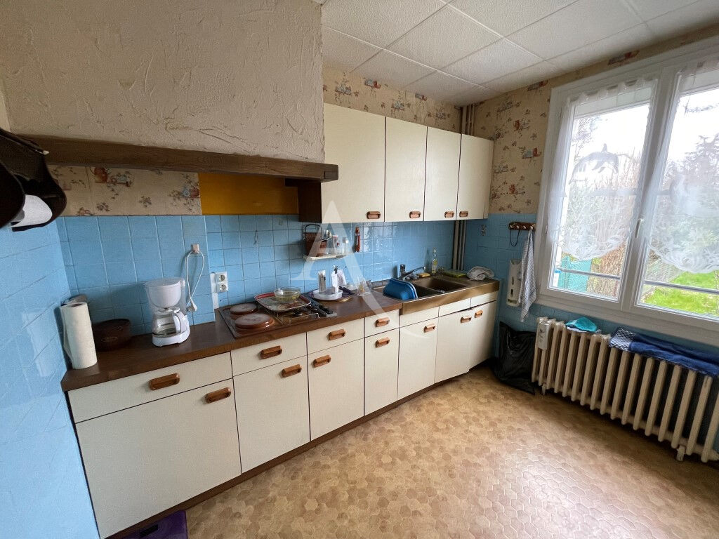 Photo EN VENTE - NEVERS- 2 H PARIS - Maison sur sous-sol  3 Chambres terrain image 3/6