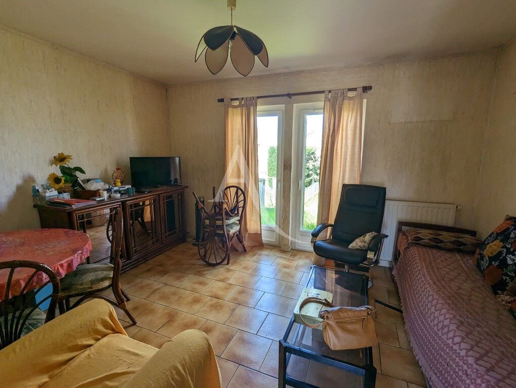 Photo EN VENTE - NEVERS - Maison plain pied 3 chambres terrain image 2/6