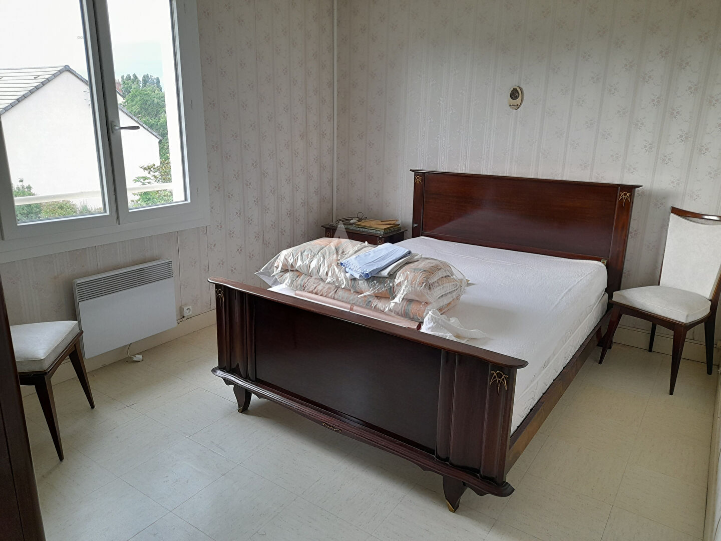 Photo EN VENTE  - Pougues Les Eaux - MAISON 3 CHAMBRES AVEC GARAGE ! image 3/5