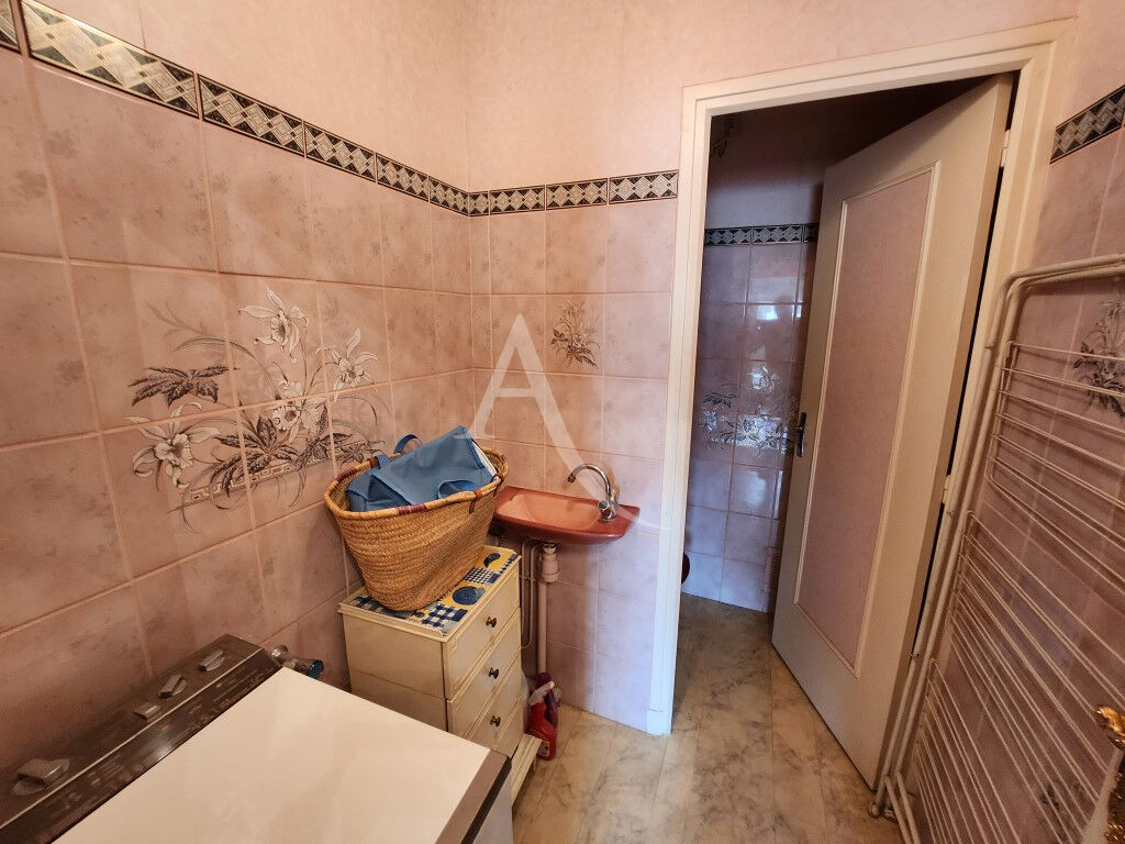 Photo NEVERS - Appartement  2 chambres  résidence sécurisée avec ascenseur et interphone PRIX 78 500 image 5/6