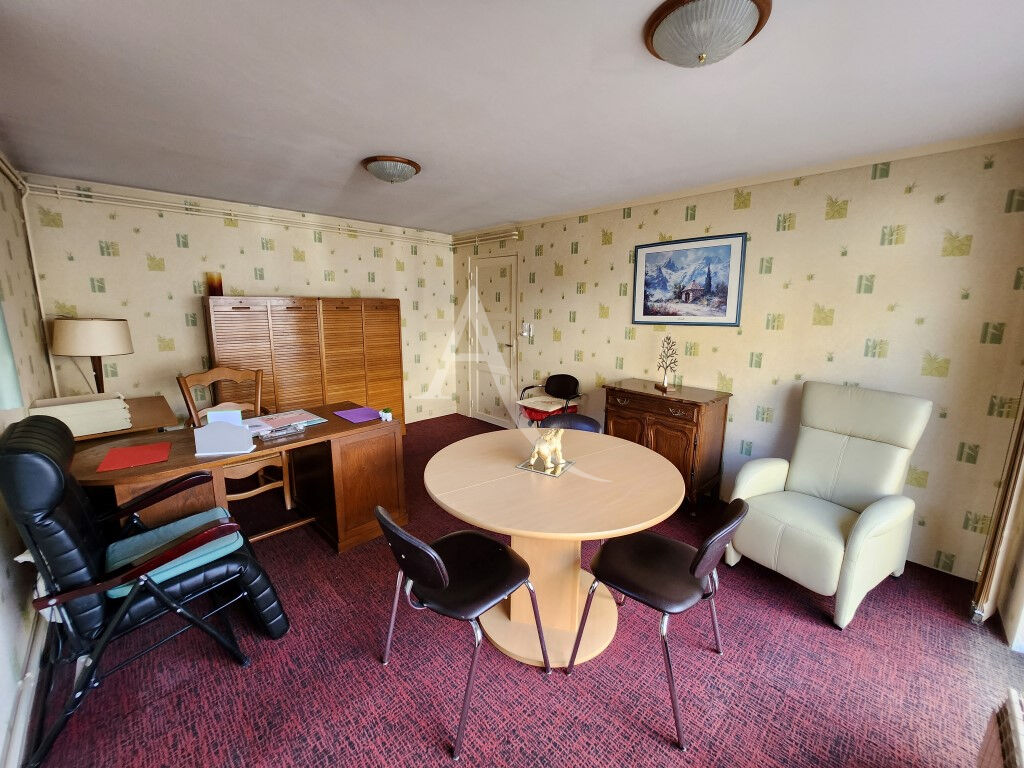 Photo EN VENTE - NEVERS - Maison de ville 4 chambres terrain garage image 3/6