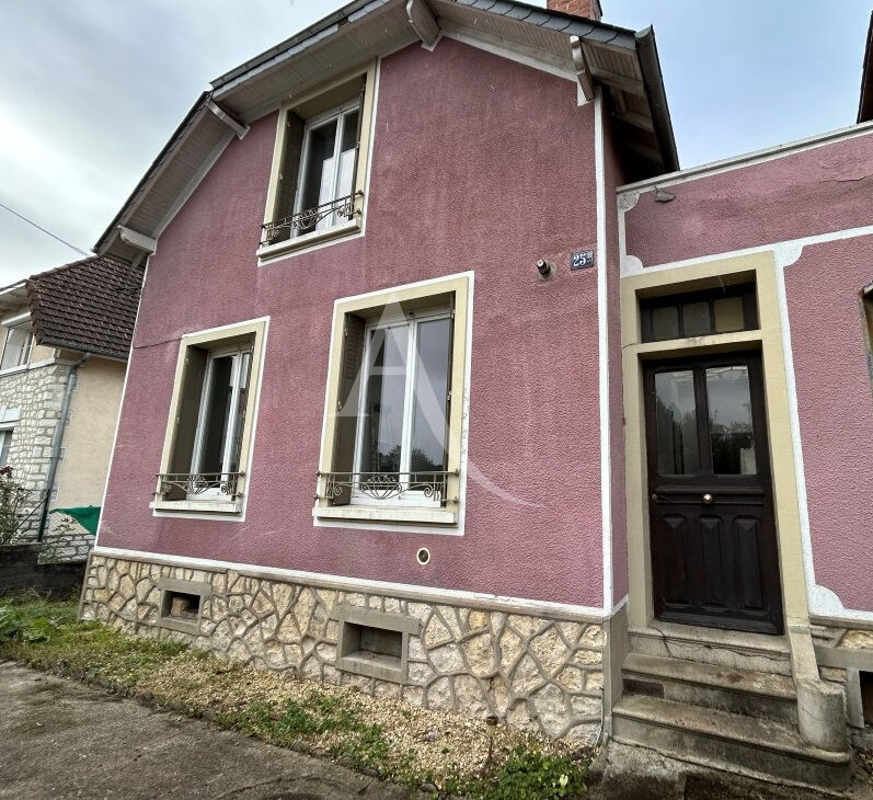 Photo EN VENTE - NEVERS Maison 2 chambres possible + terrain image 1/6