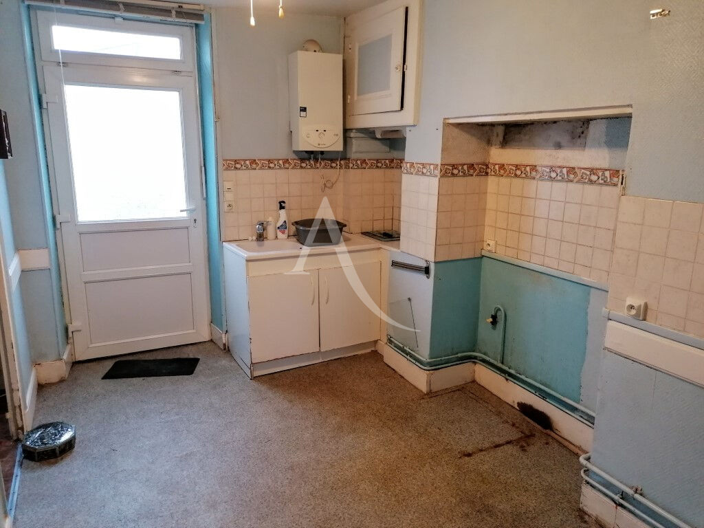 Photo EN VENTE FOURCHAMBAULT  MAISON  AVEC DEUX APPARTEMENTS image 2/6