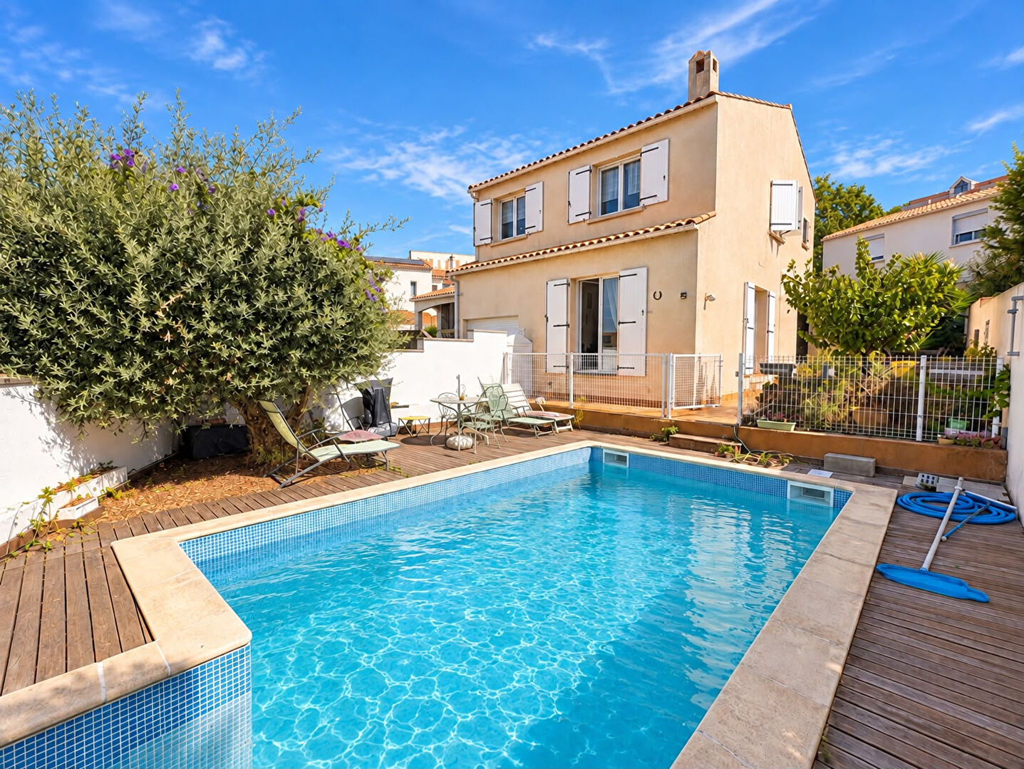 Agence immobilière de L'Adresse  - AGENCE LA CORNICHE - L'ADRESSE - AGENCE LE DAUPHIN