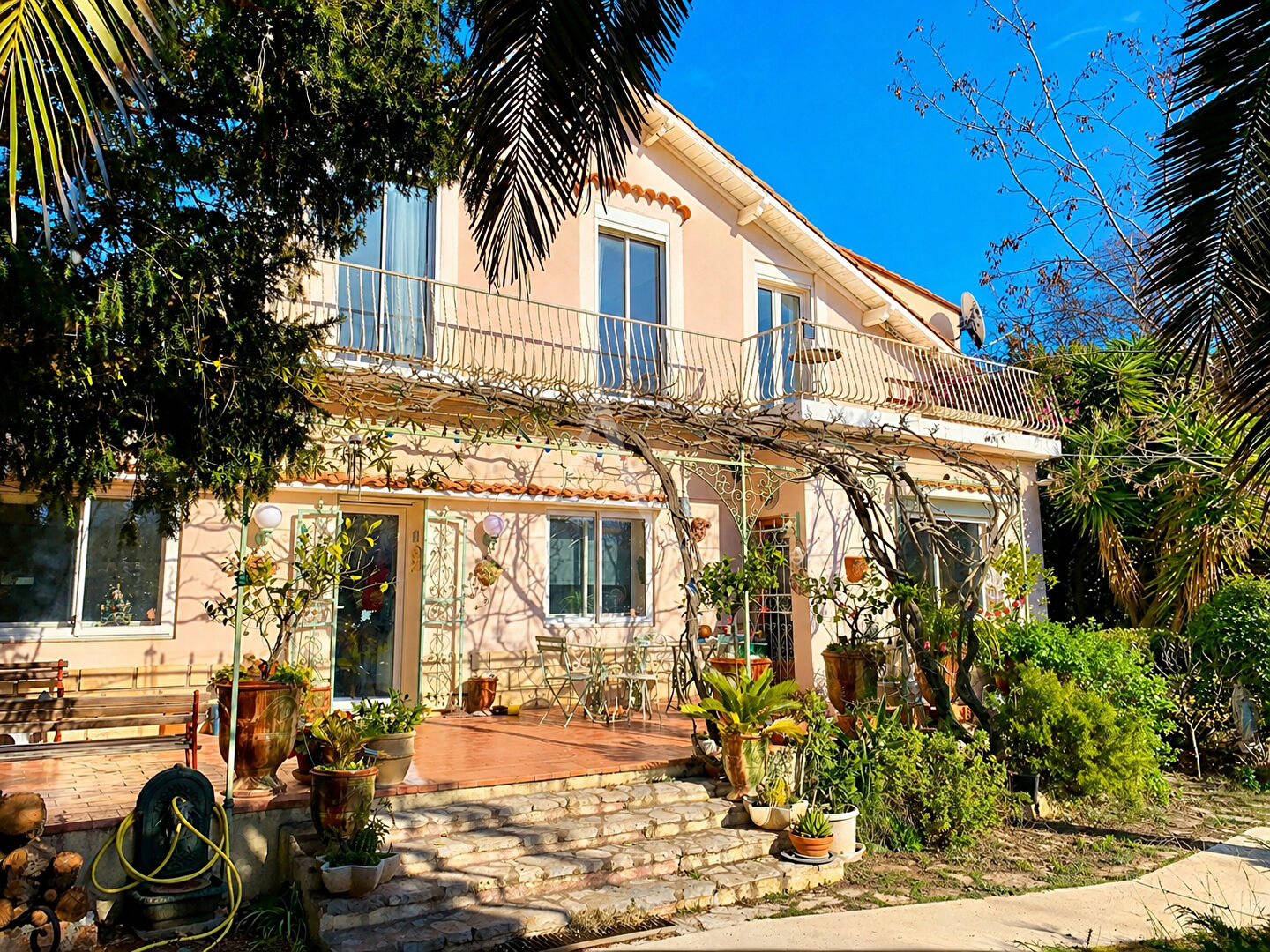 Agence immobilière de L'Adresse  - AGENCE LA CORNICHE - L'ADRESSE - AGENCE LE DAUPHIN