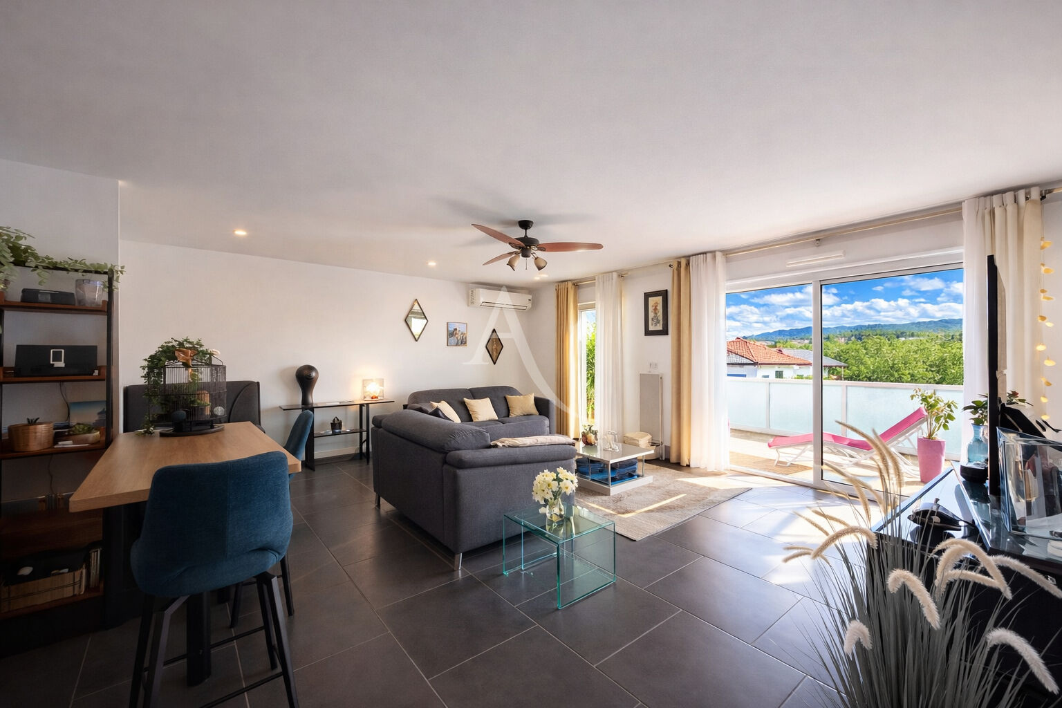 Agence immobilière de L'Adresse  - AGENCE LA CORNICHE - L'ADRESSE - AGENCE LE DAUPHIN