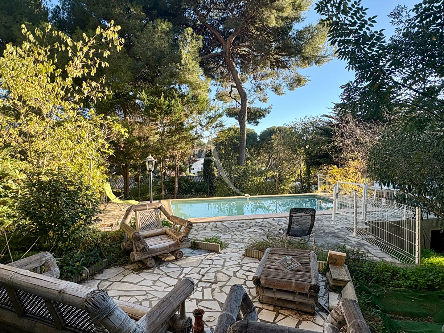 Agence immobilière de L'Adresse  - AGENCE LA CORNICHE - L'ADRESSE - AGENCE LA CORNICHE - SERVICE TRANSACTION