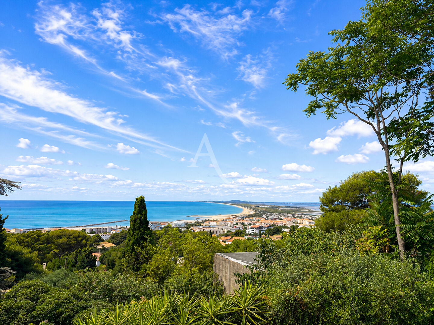 Agence immobilière de L'Adresse  - AGENCE LA CORNICHE - L'ADRESSE - AGENCE LA CORNICHE - SERVICE TRANSACTION