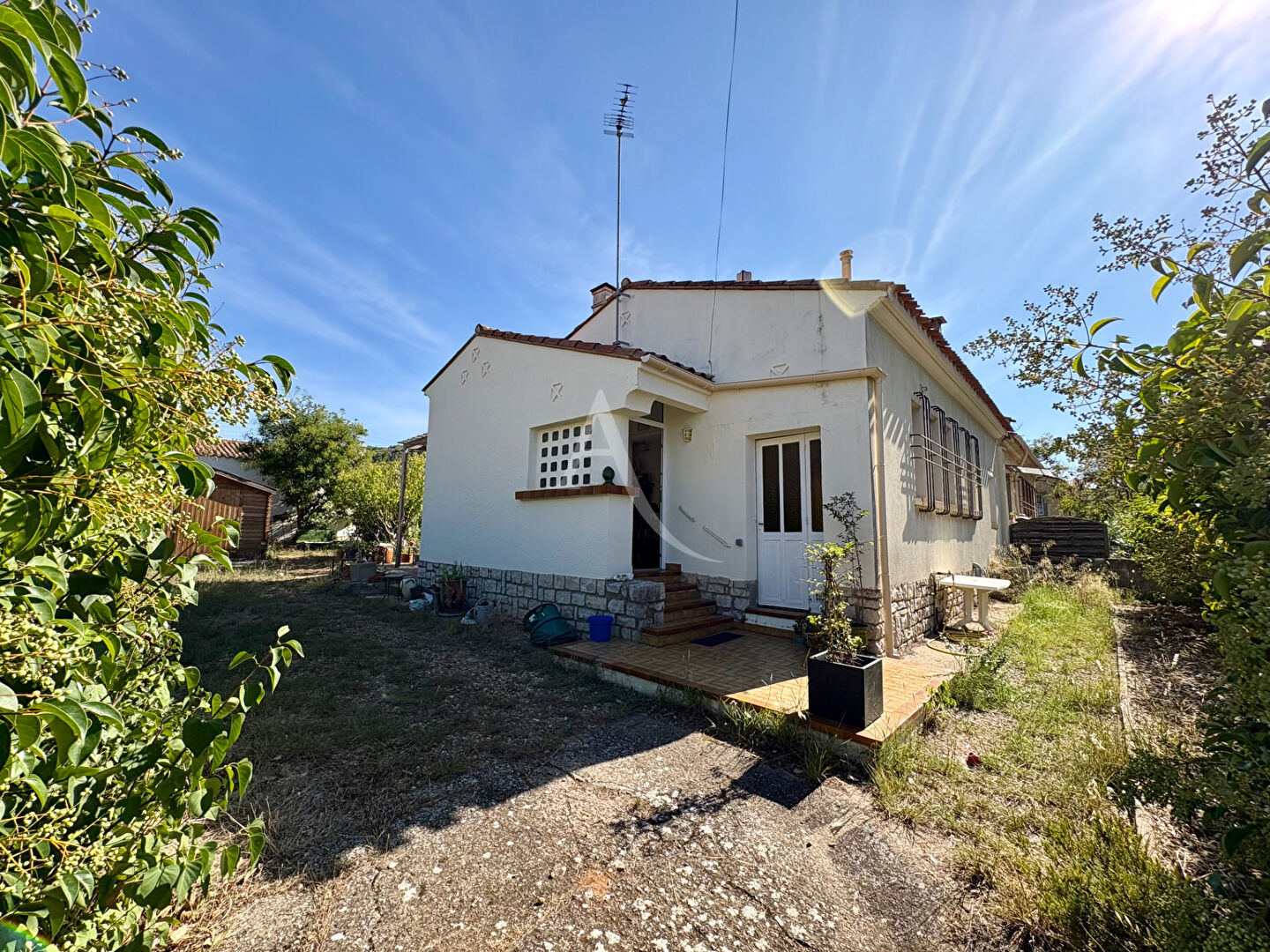 Agence immobilière de L'Adresse  - AGENCE LA CORNICHE - L'ADRESSE - AGENCE LE DAUPHIN